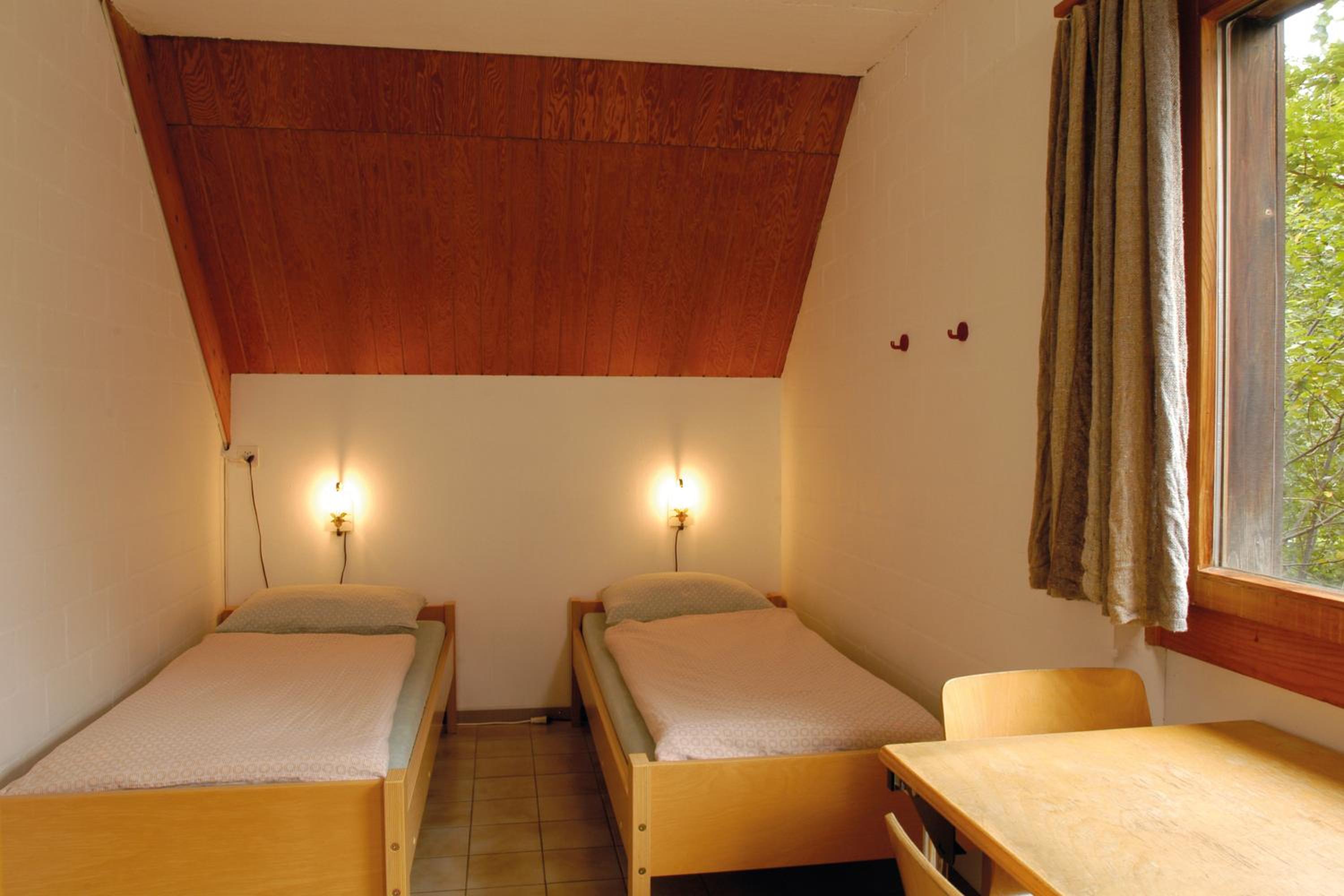 Twin Room with Shared Bathroom photo 1
