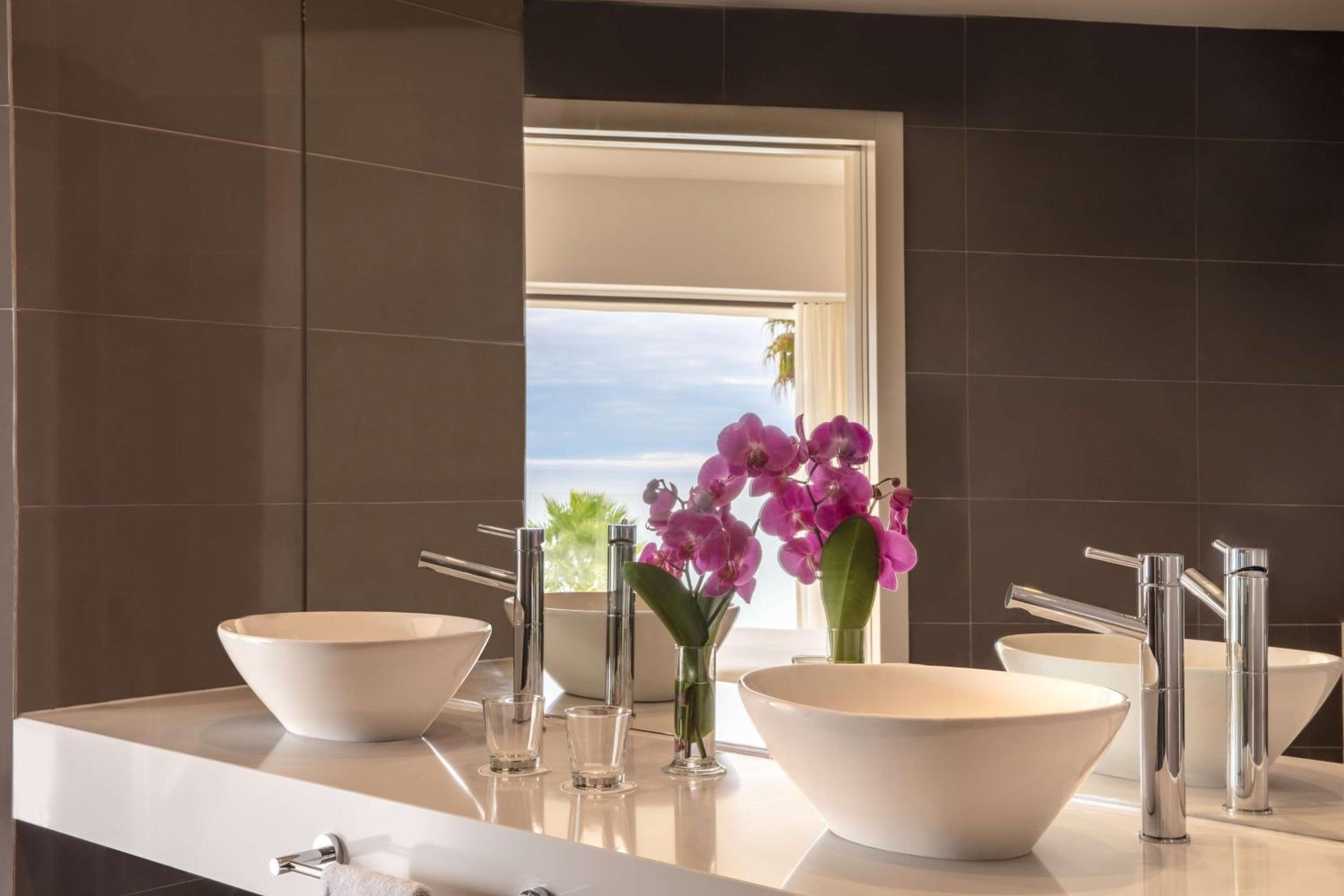 Family Deluxe With Sea View