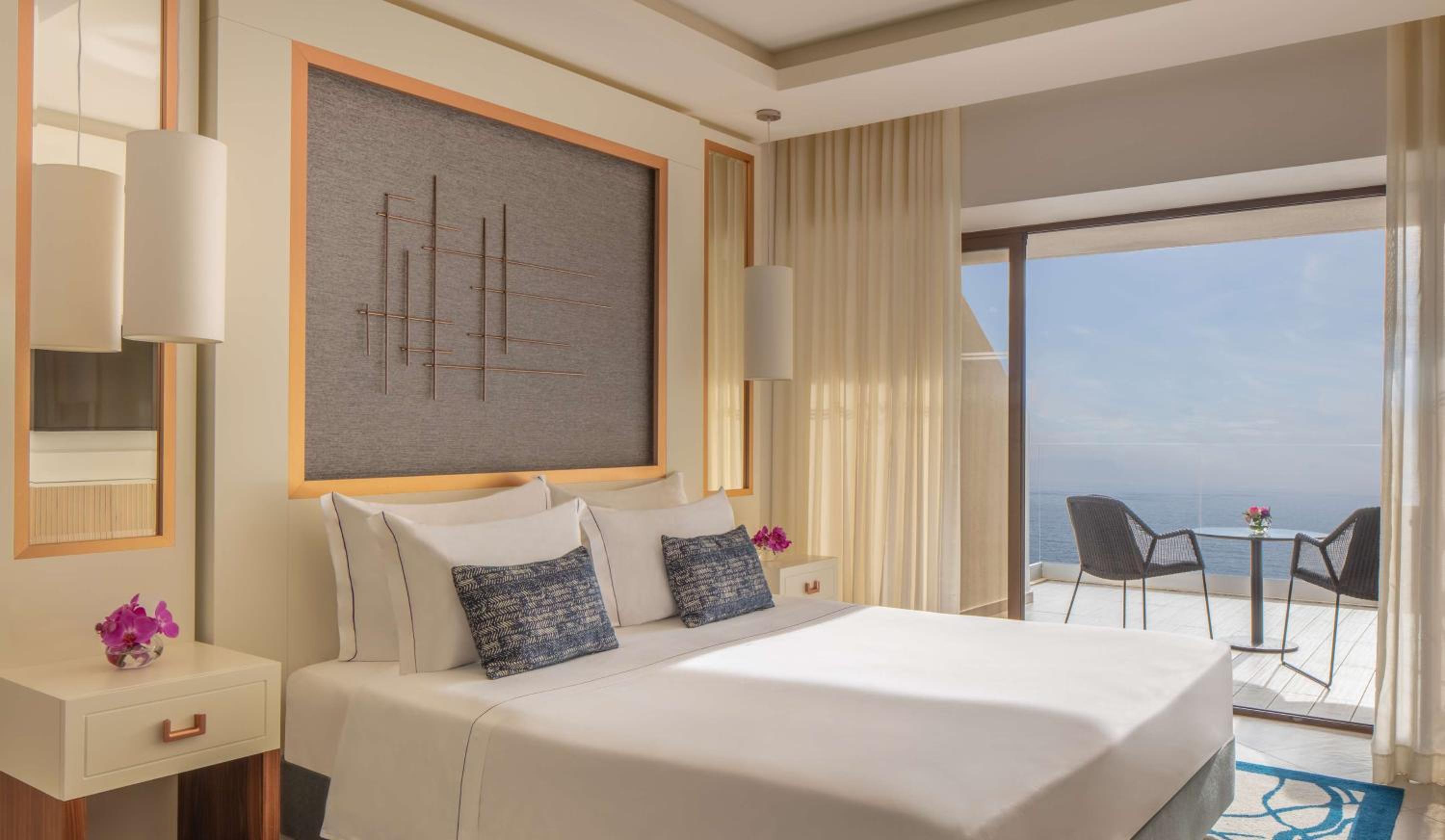 Deluxe Room with Ocean View and Terrace