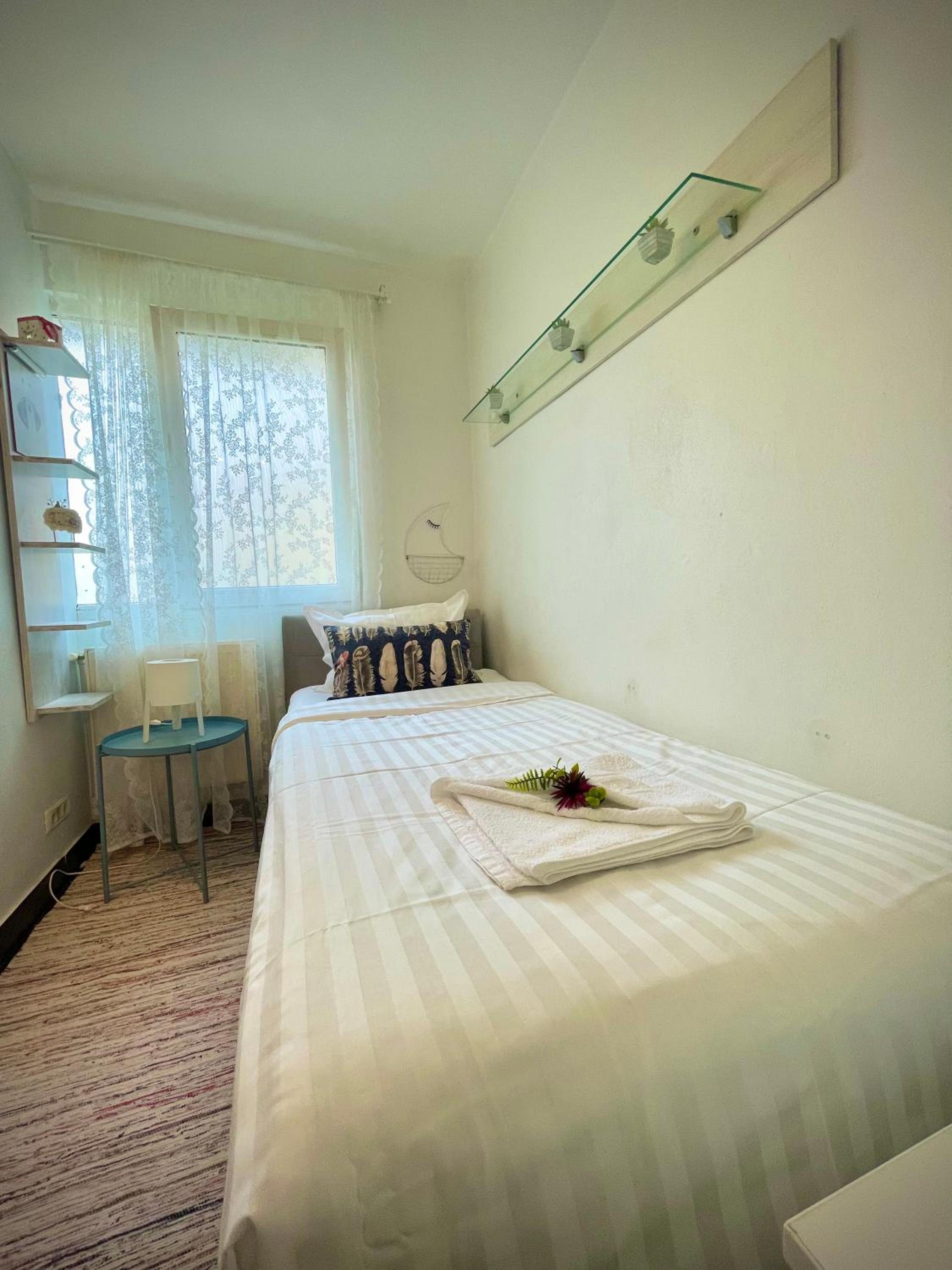 Two-Bedroom Apartment - Photo 43