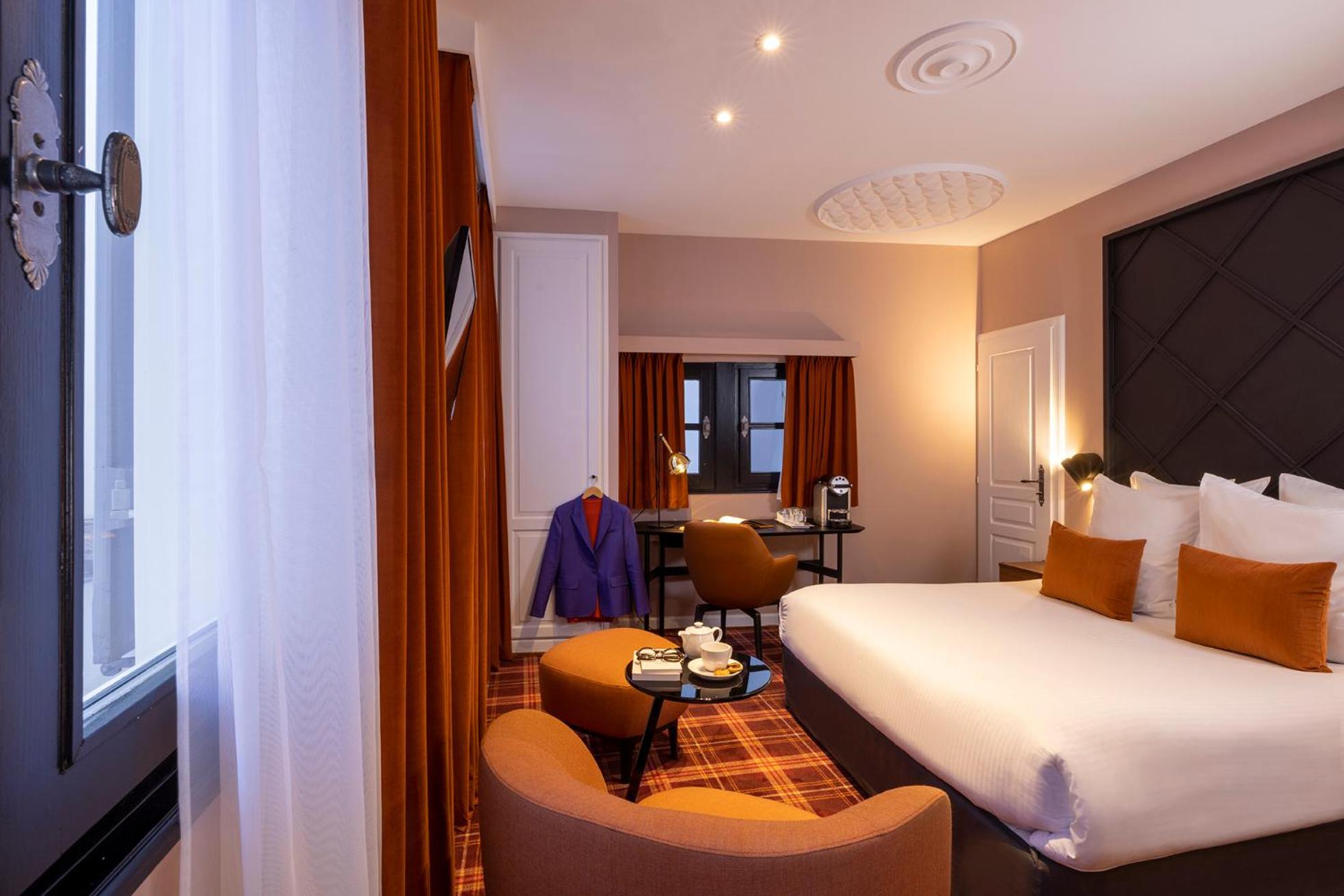 Standard Double Room - Photo 1