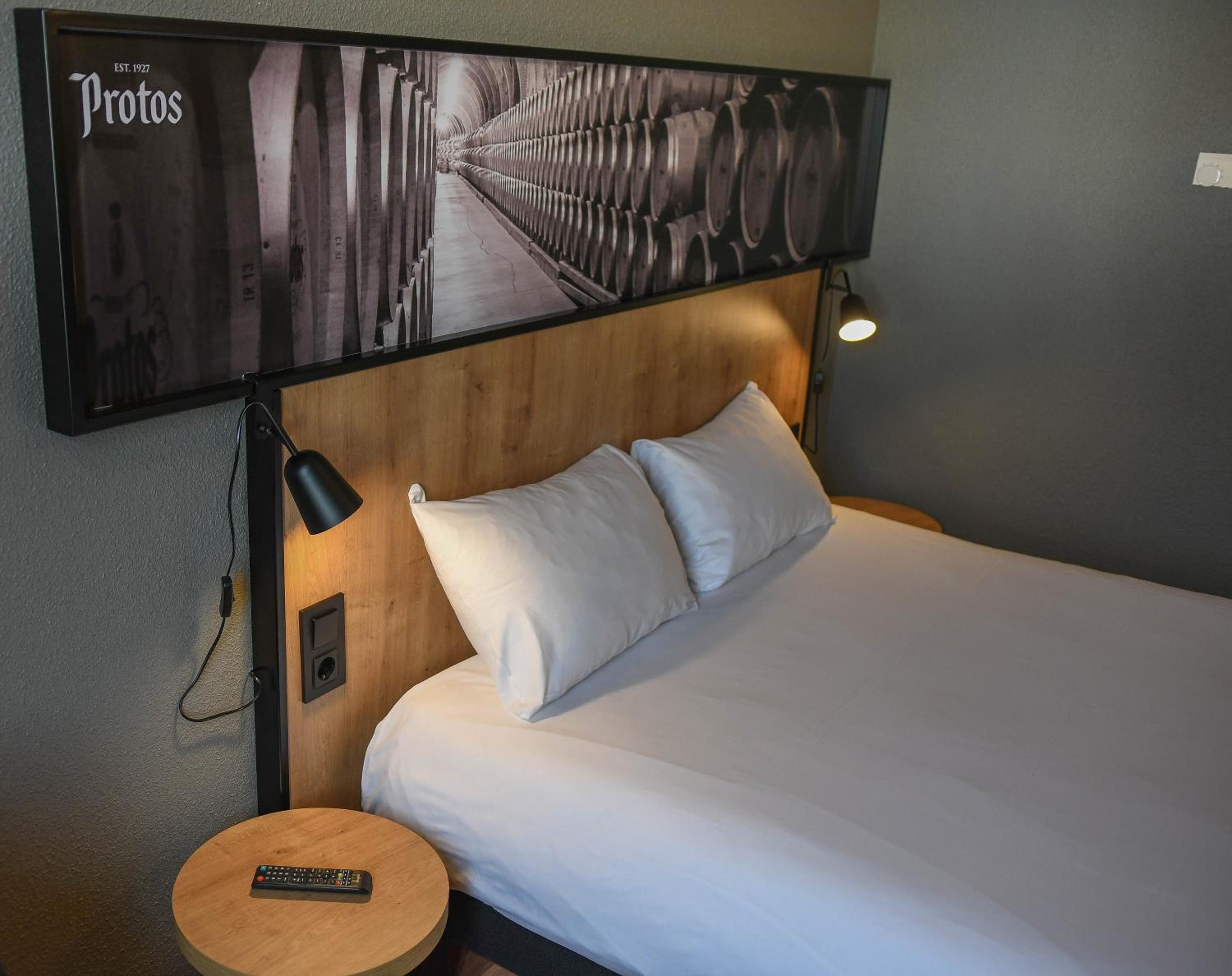 Double Room - Photo 28