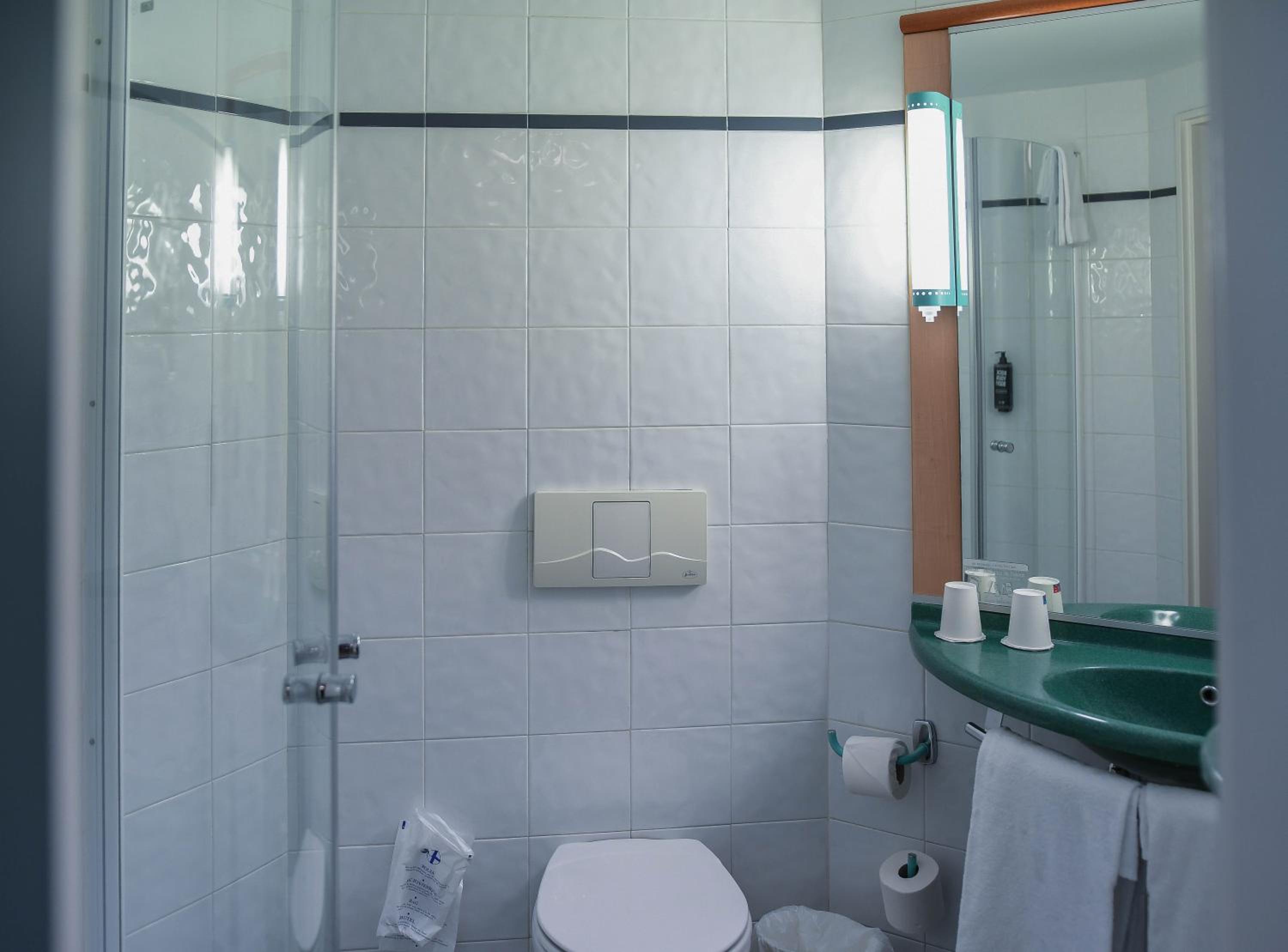 Double Room - Photo 13