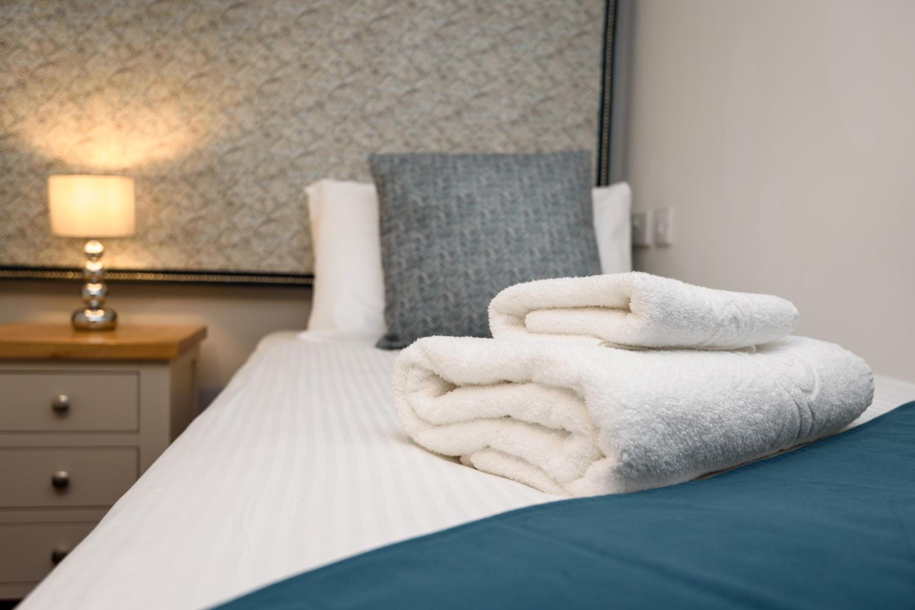 Standard Single Room with Sea View