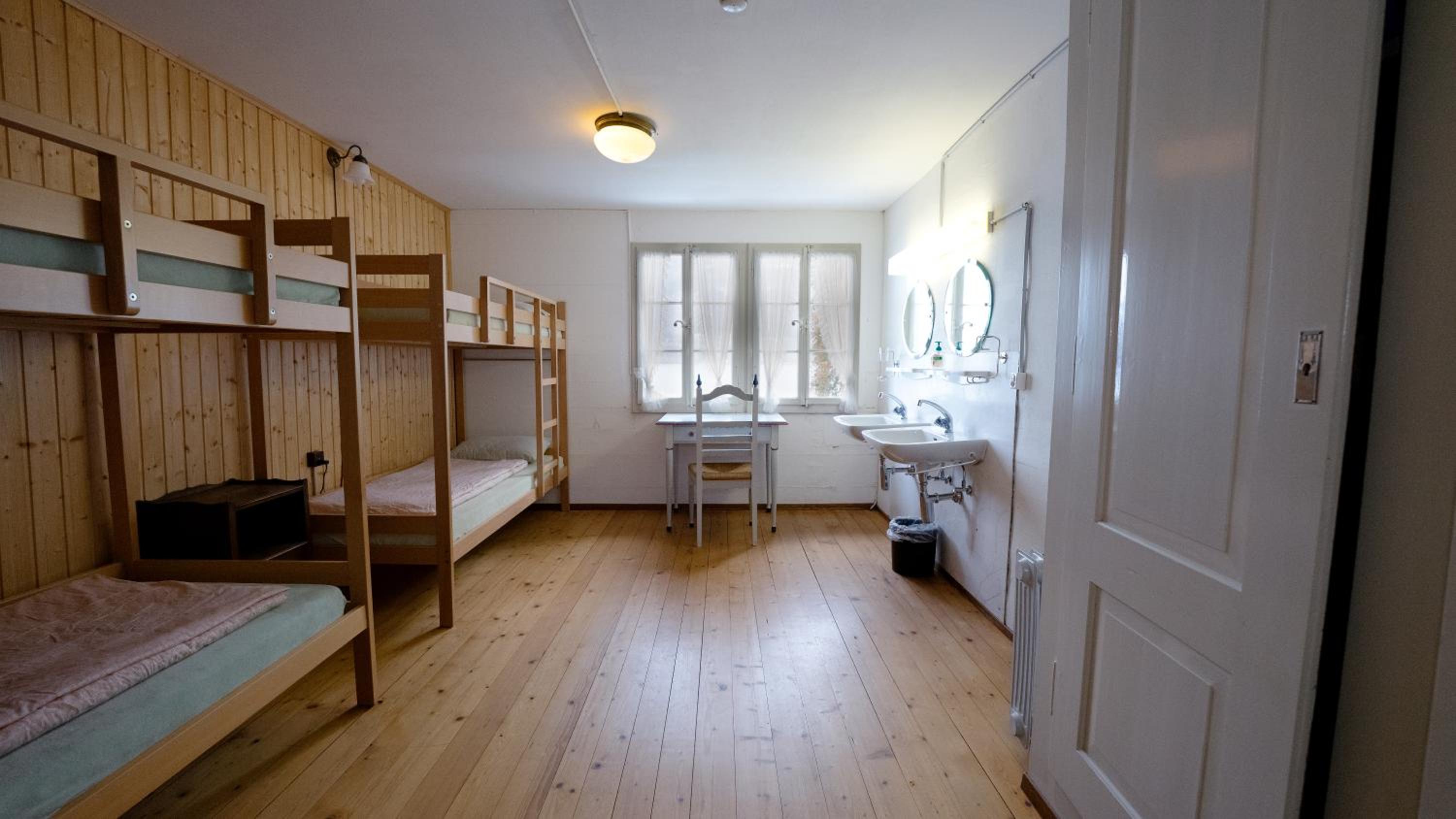 Quadruple Room with Shared Bathroom photo 1