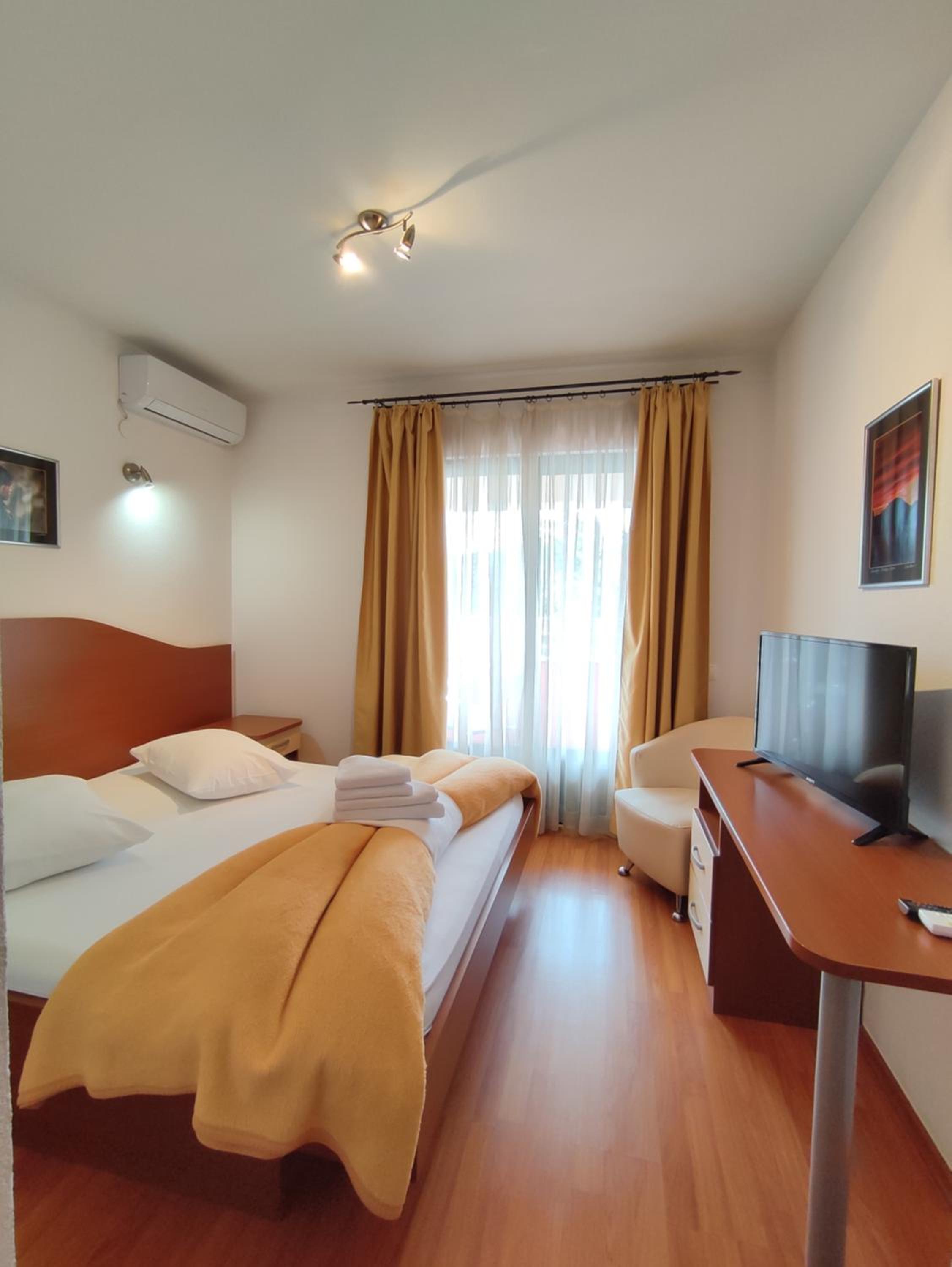 Comfort Double or Twin Room