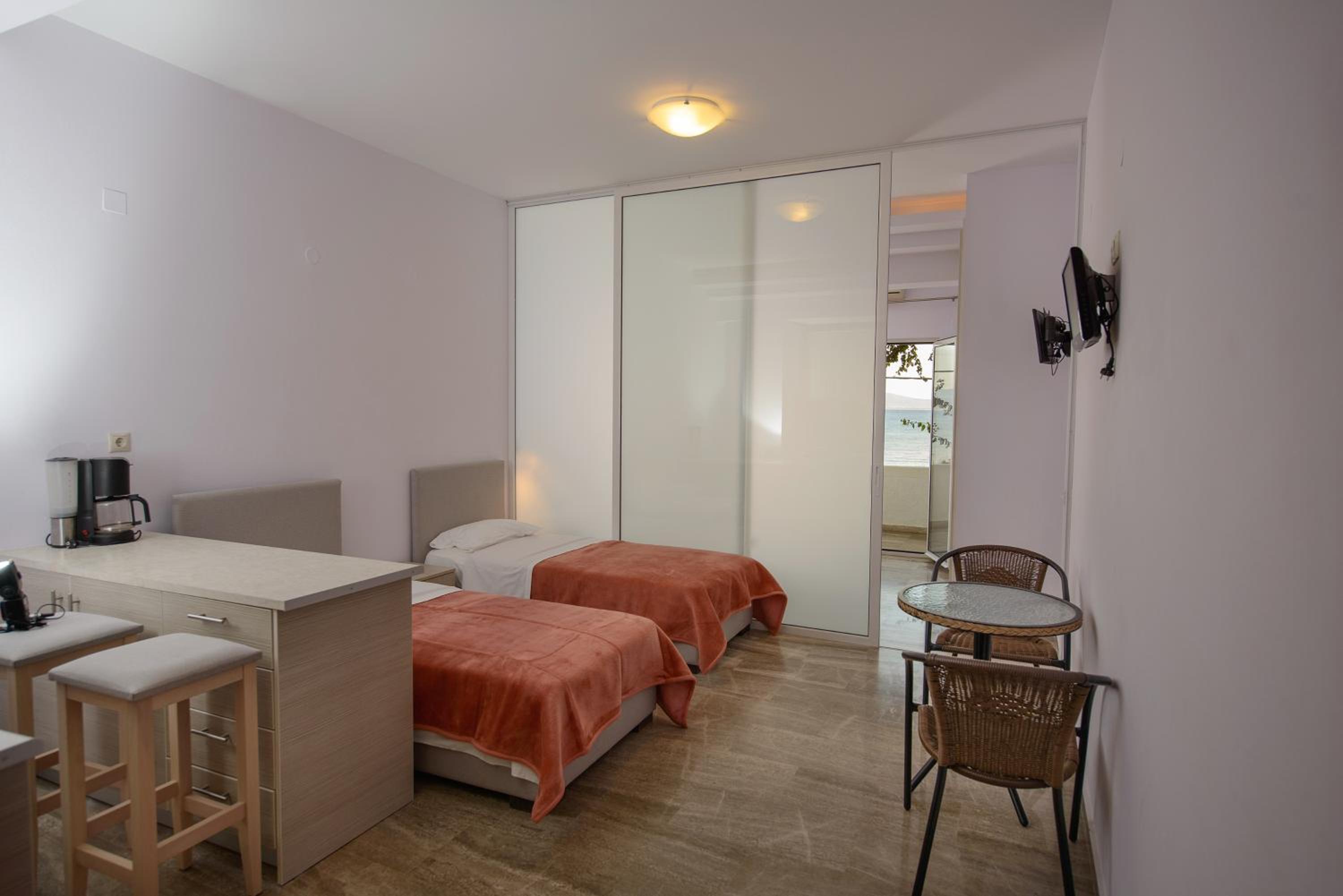 Studio with Sea View