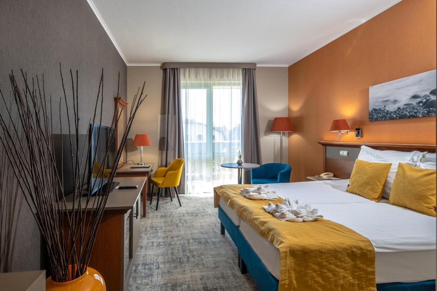 Classic Double or Twin Room - Photo 1