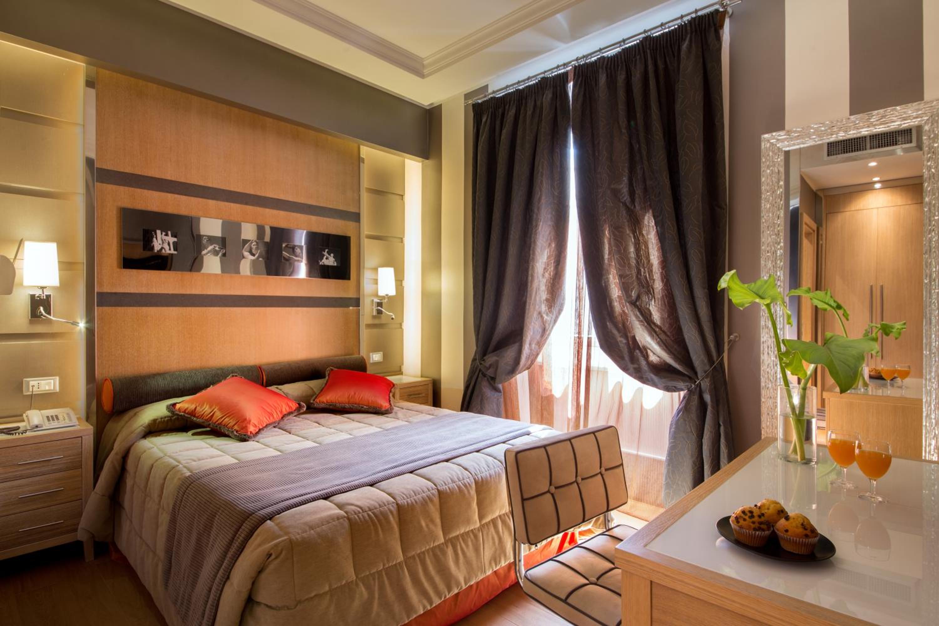 Executive Double or Twin Room thumbnail 5
