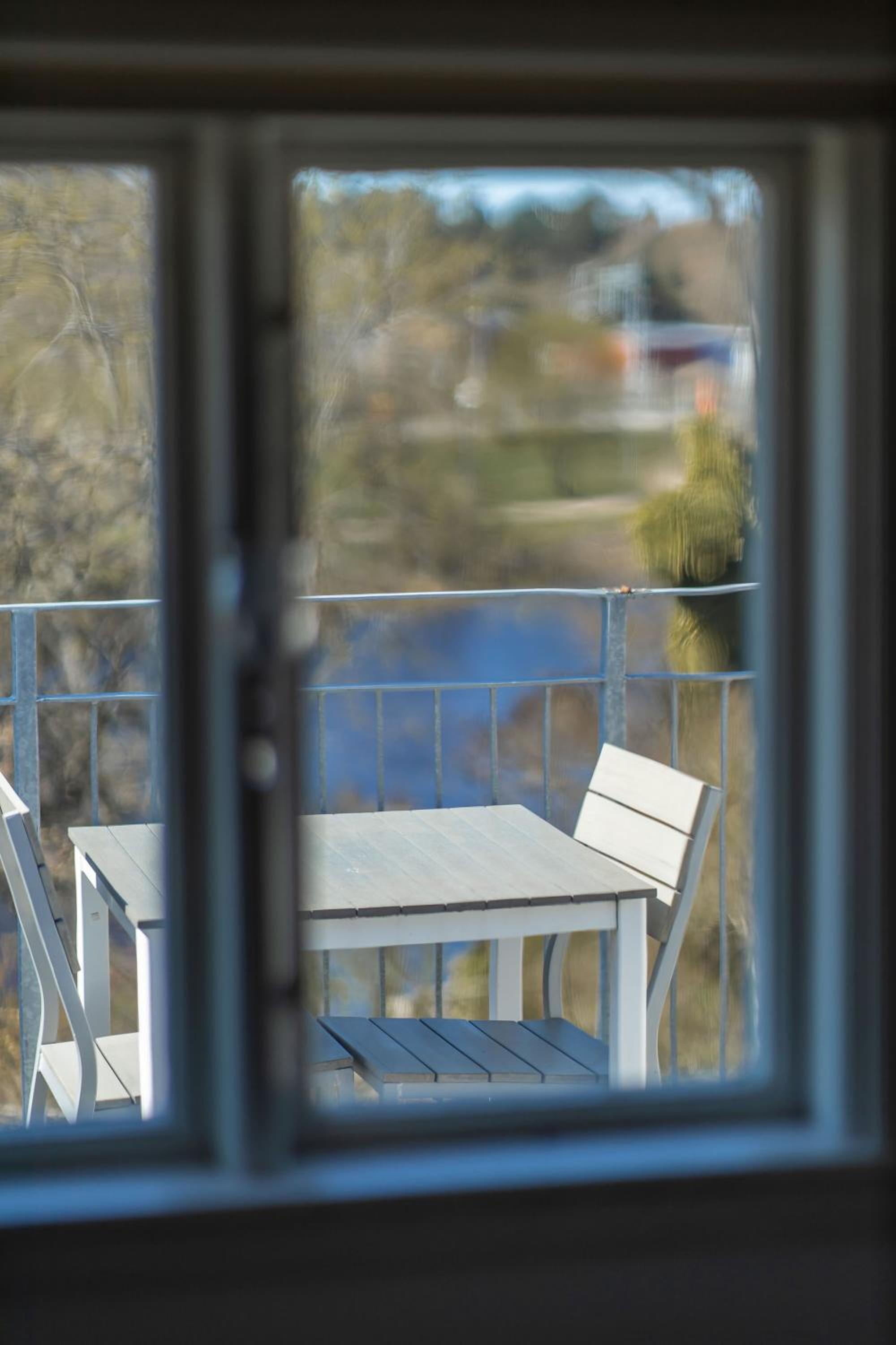 Studio with Balcony photo 3