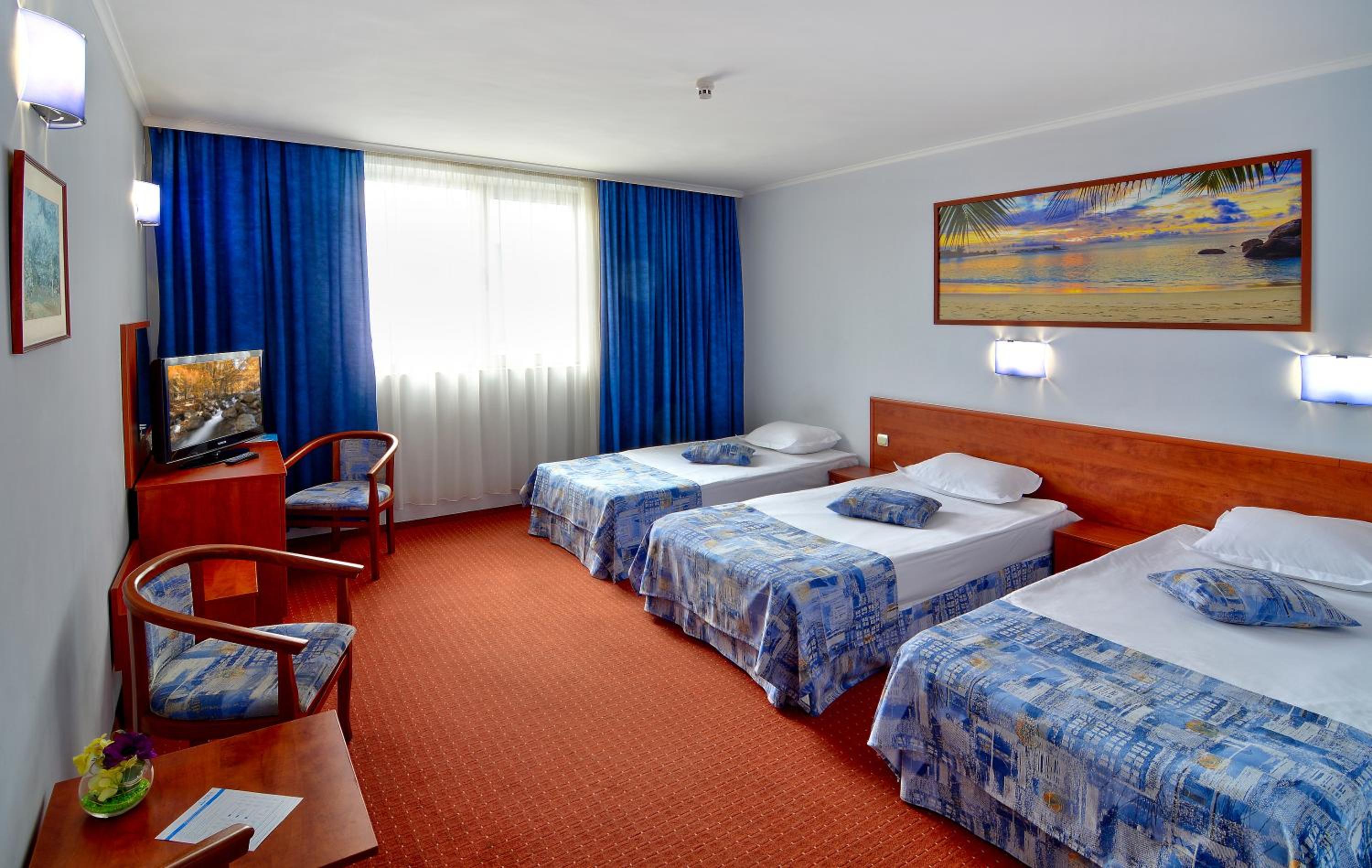Standard Double or Twin Room photo 2