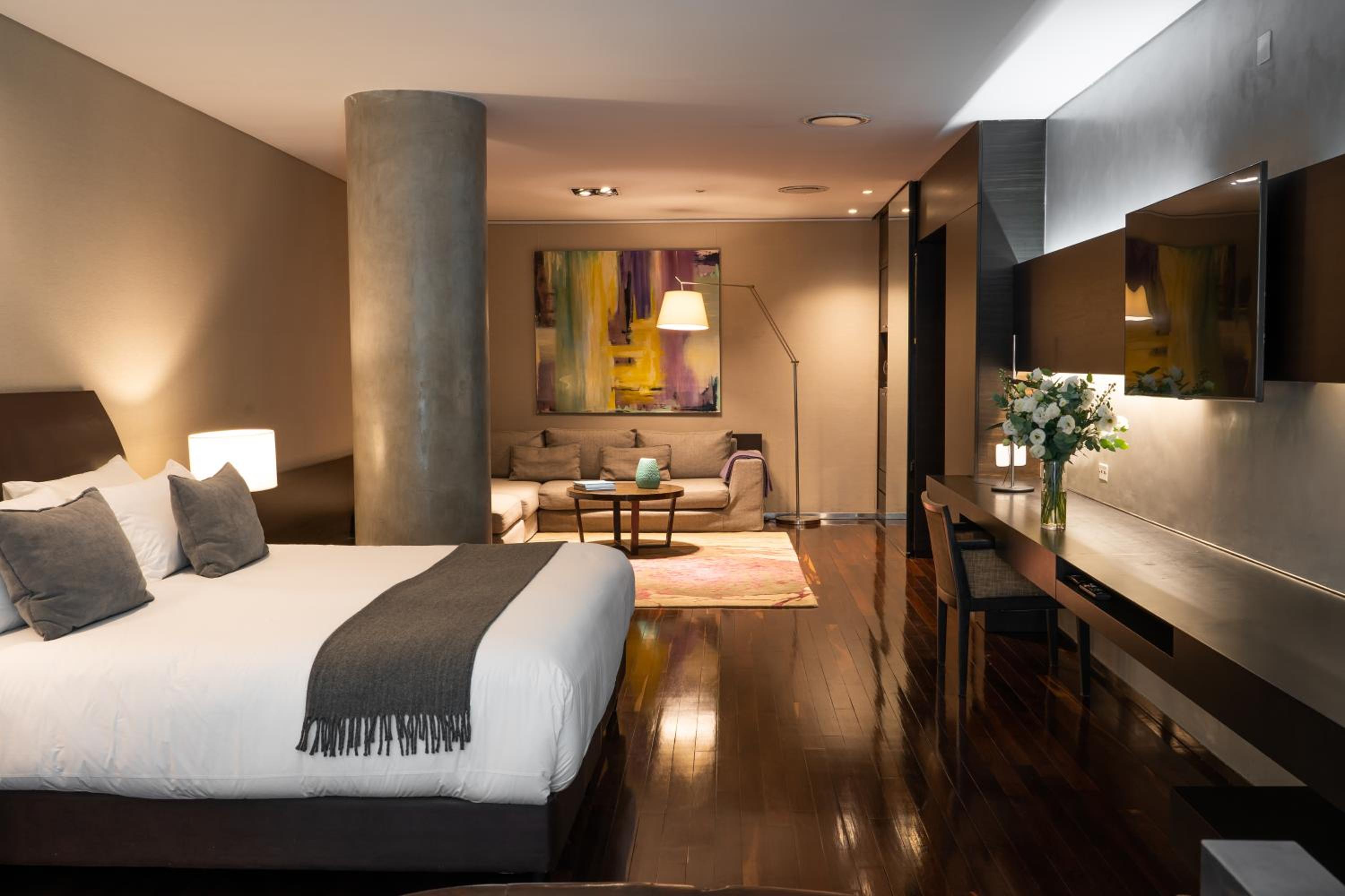 Available room