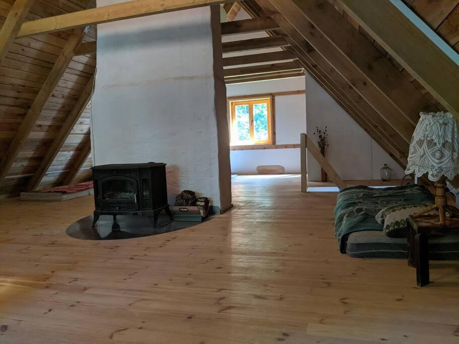 Three-Bedroom House photo 2