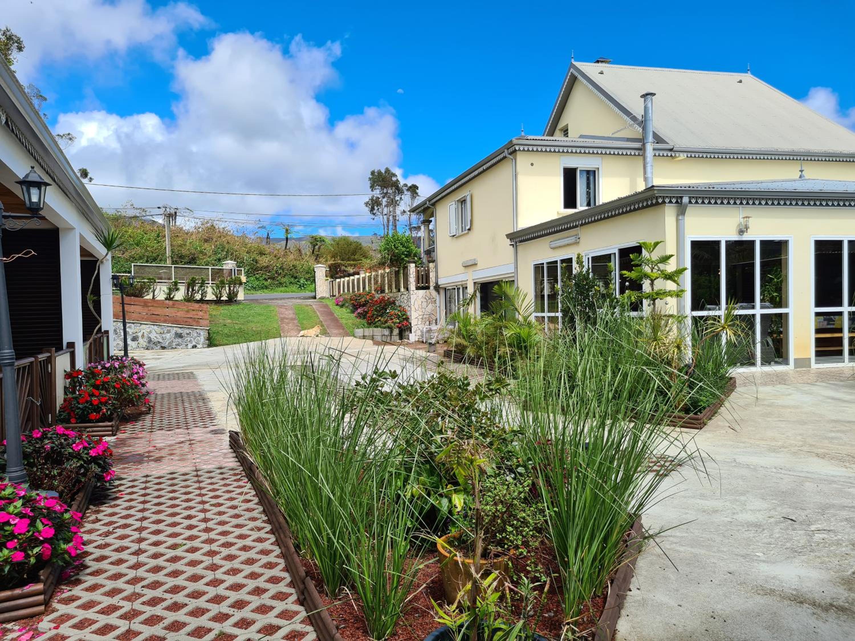 Double Room with Garden View photo 2