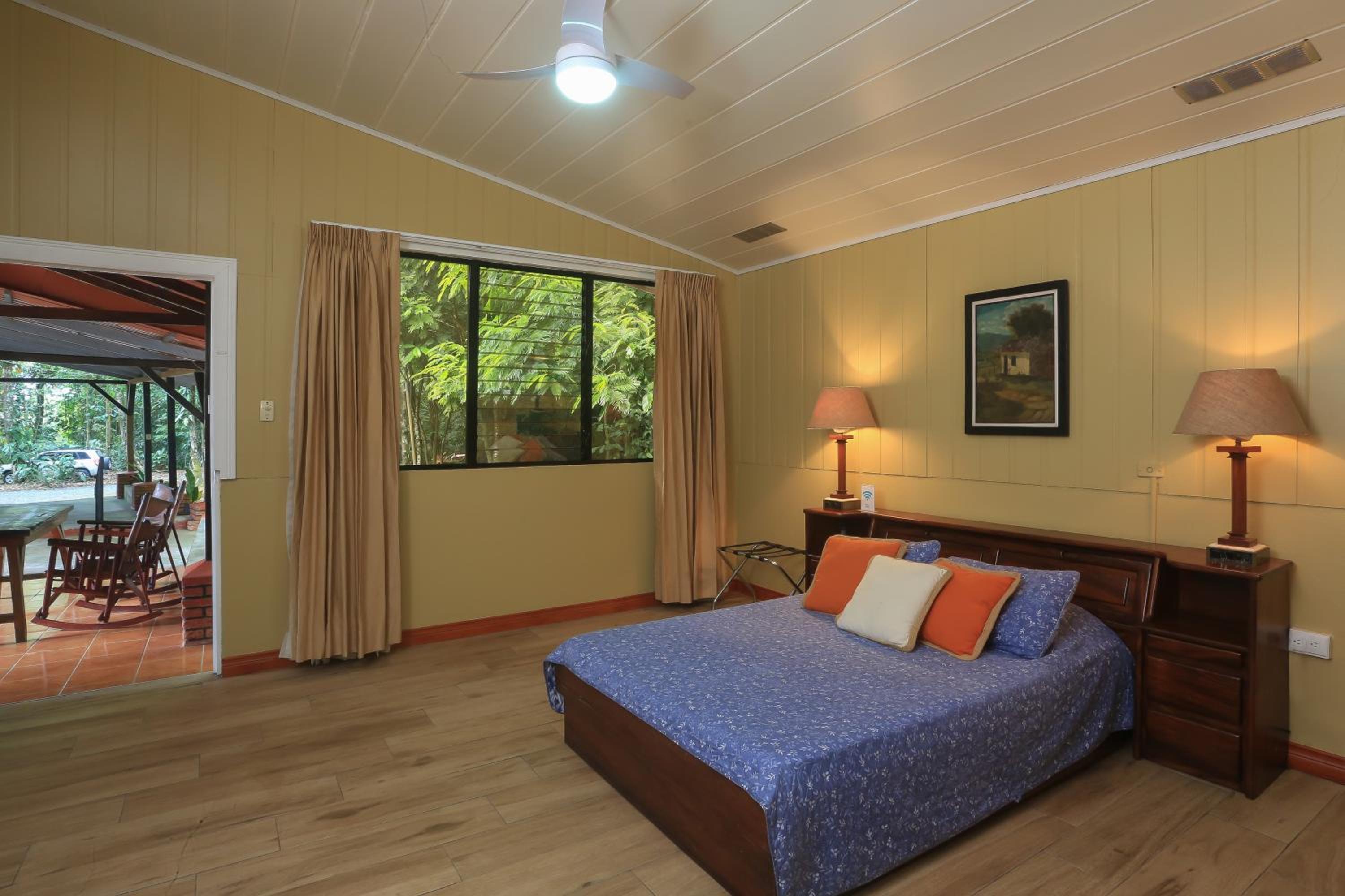 Budget Double Room photo 1