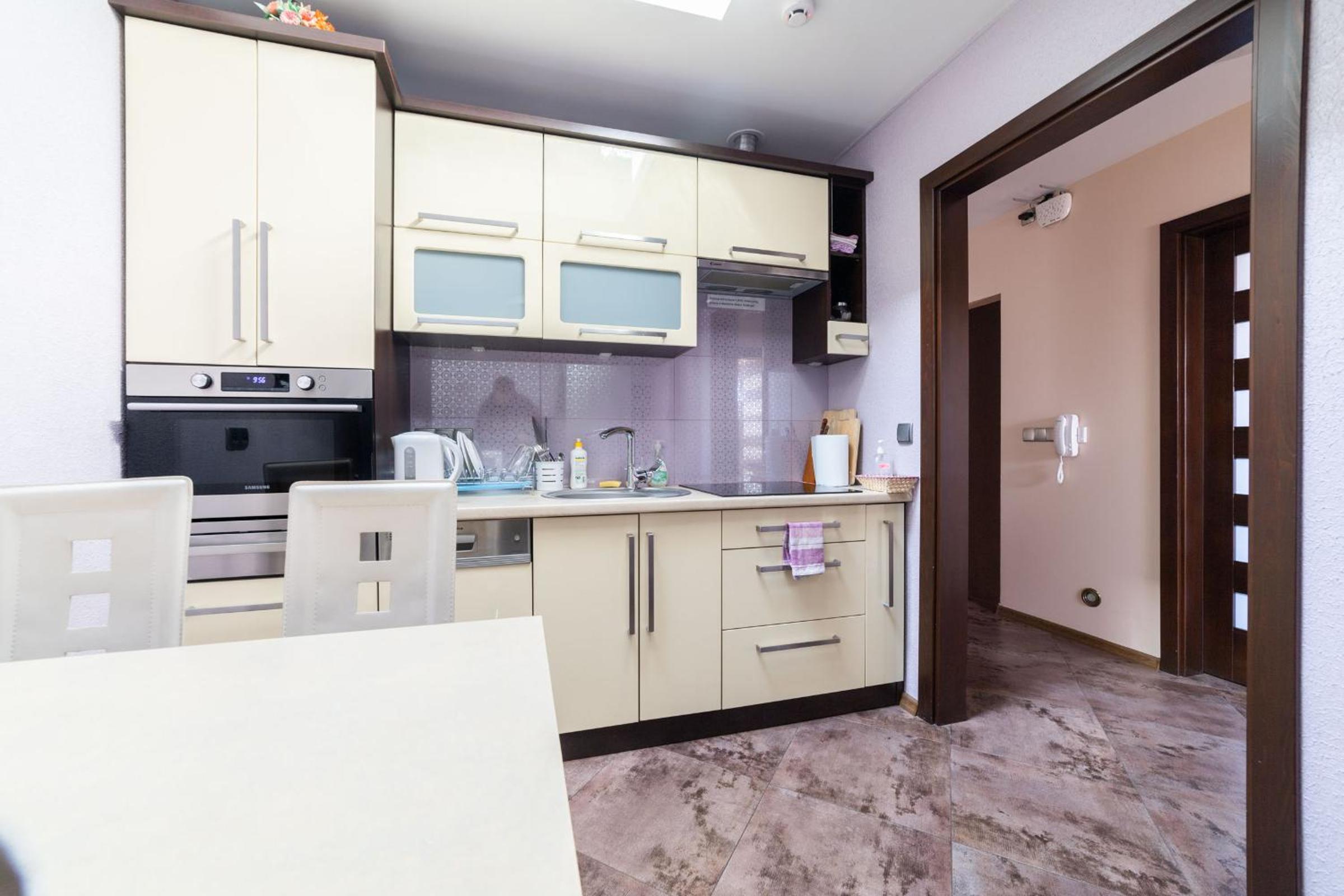 Double Room - Photo 23