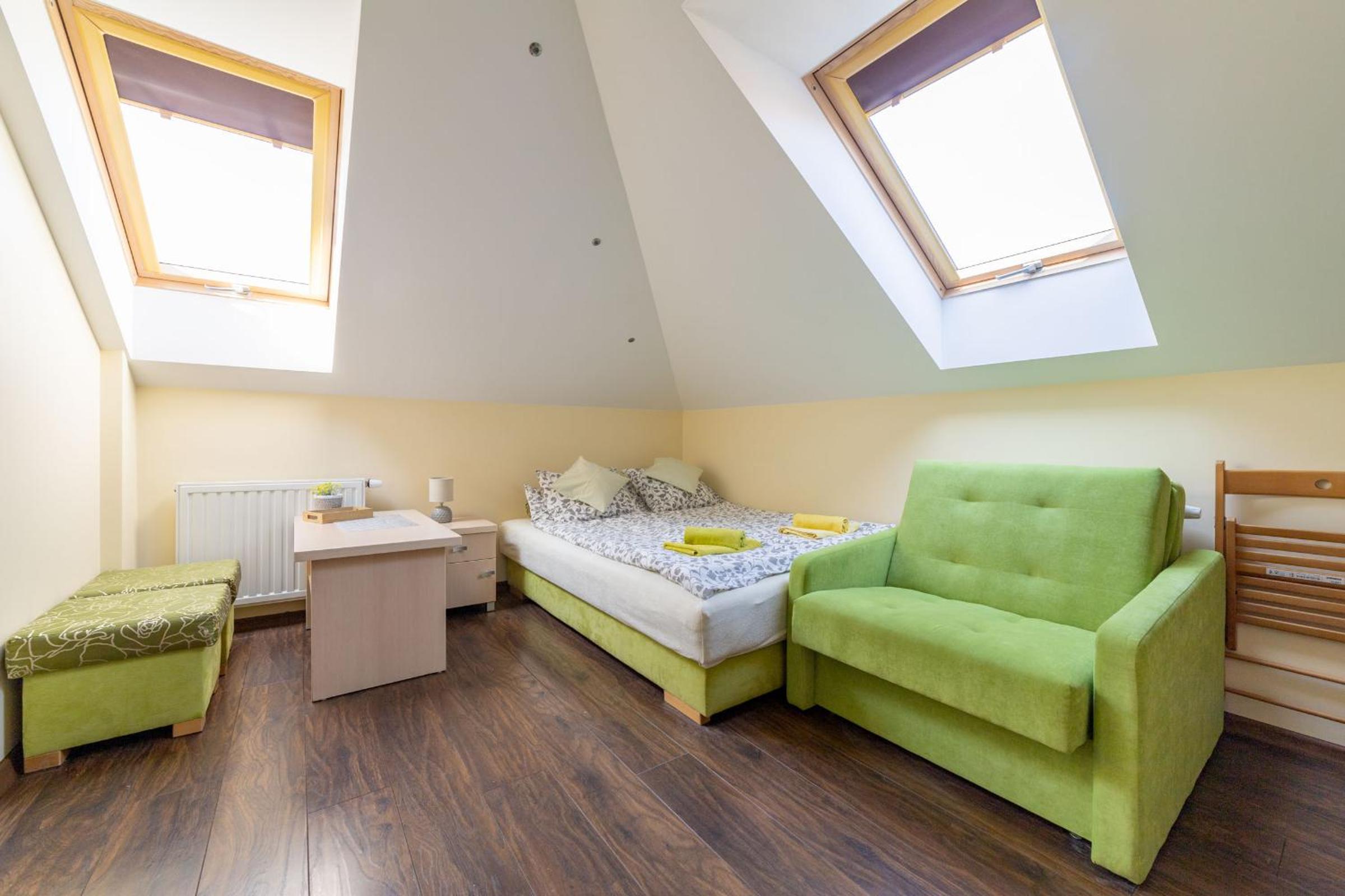 Double Room - Photo 21