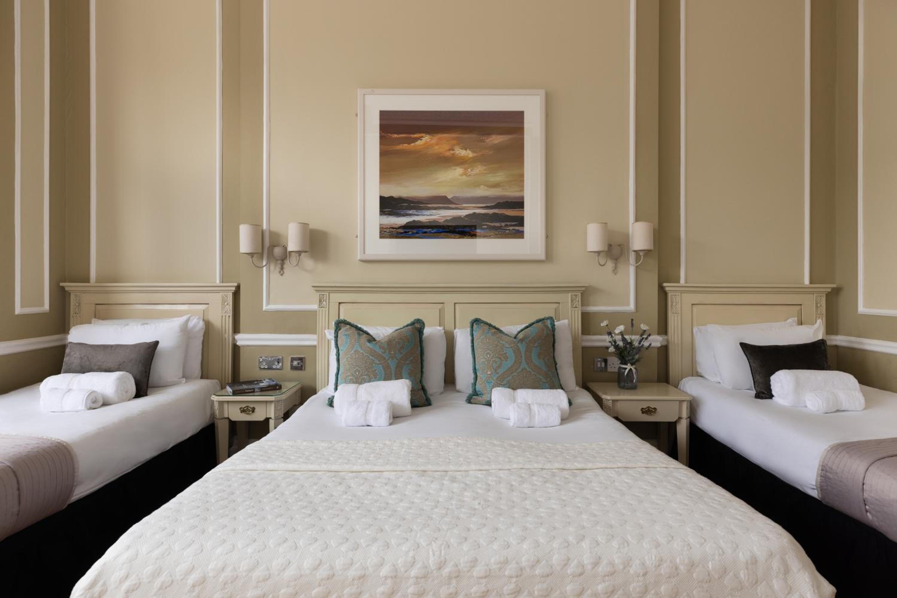 Quadruple Room - Photo 4
