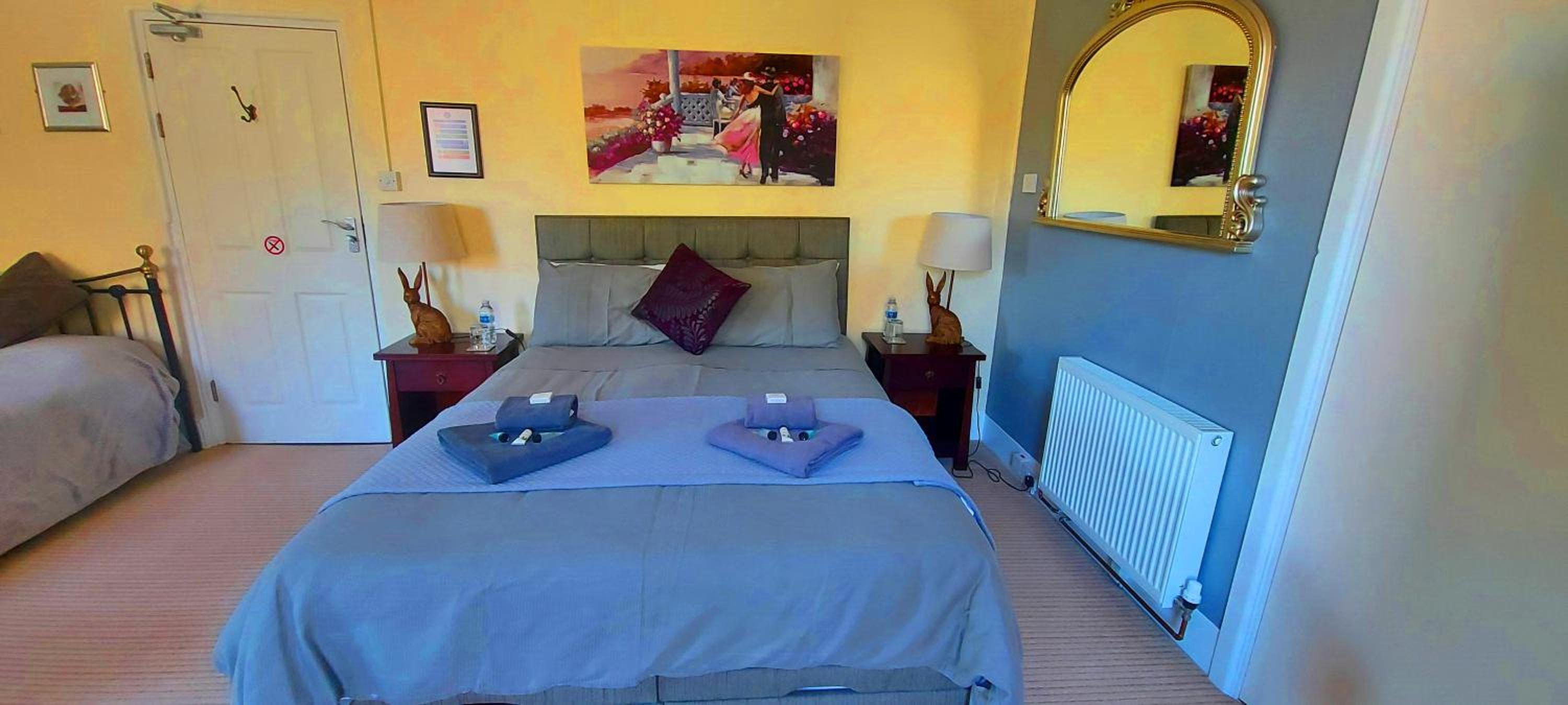 Deluxe Quadruple Room - Photo 3