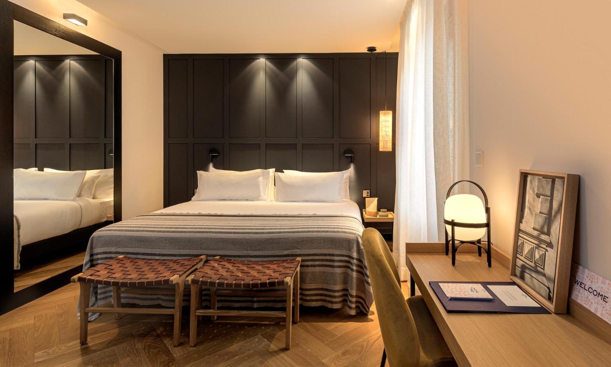 Small Double or Twin Room