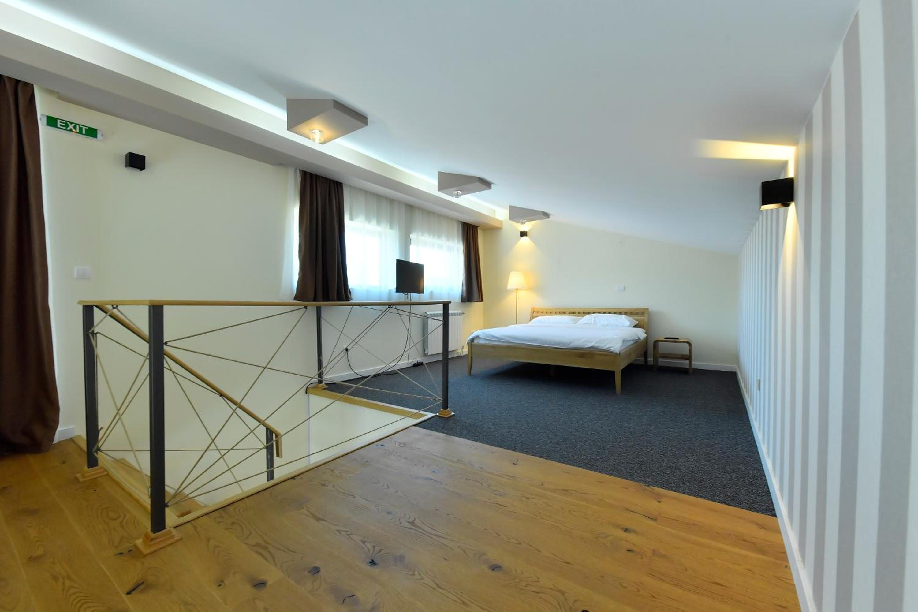 Duplex Studio photo 3