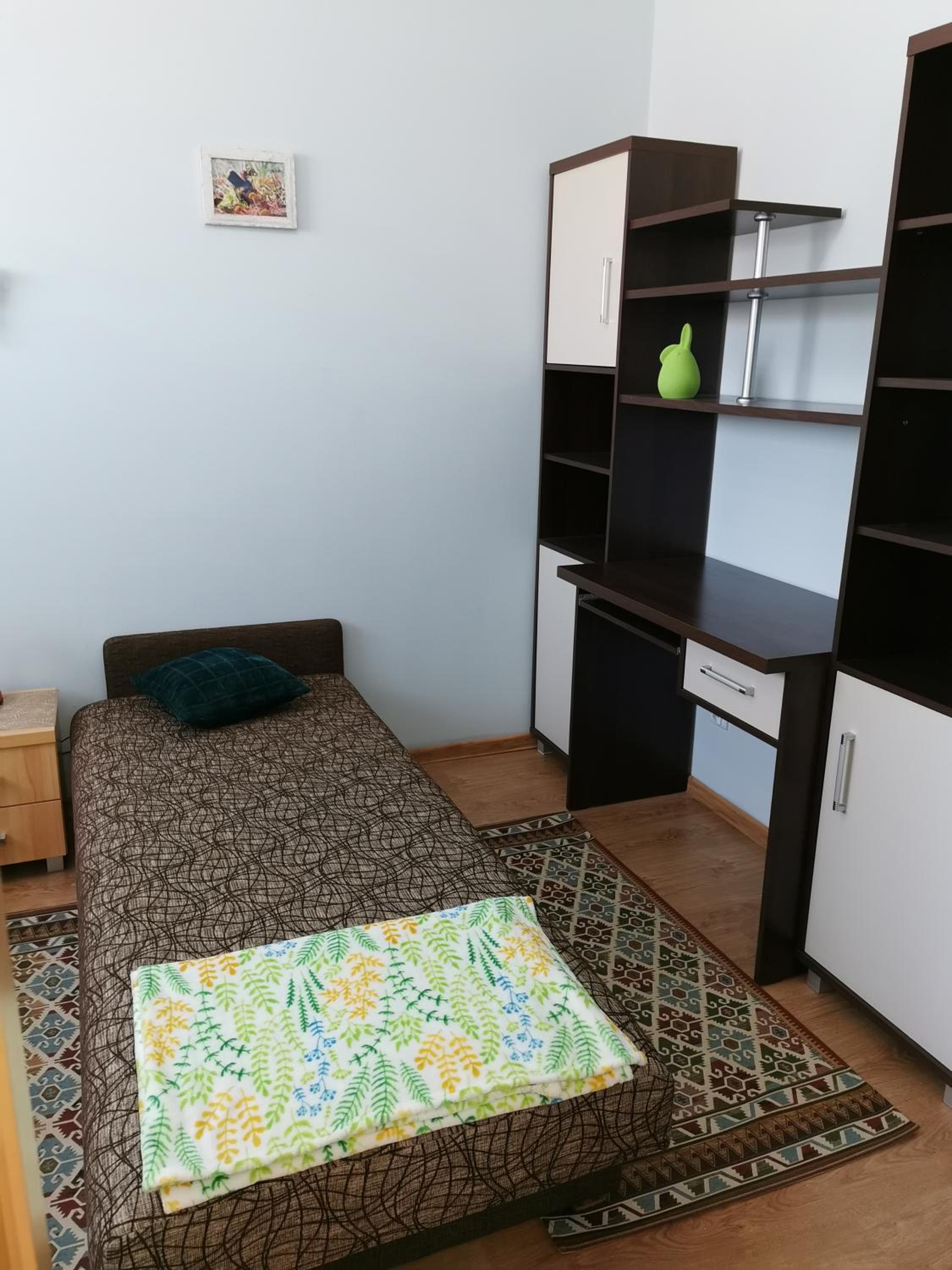One-Bedroom Apartment - Photo 17