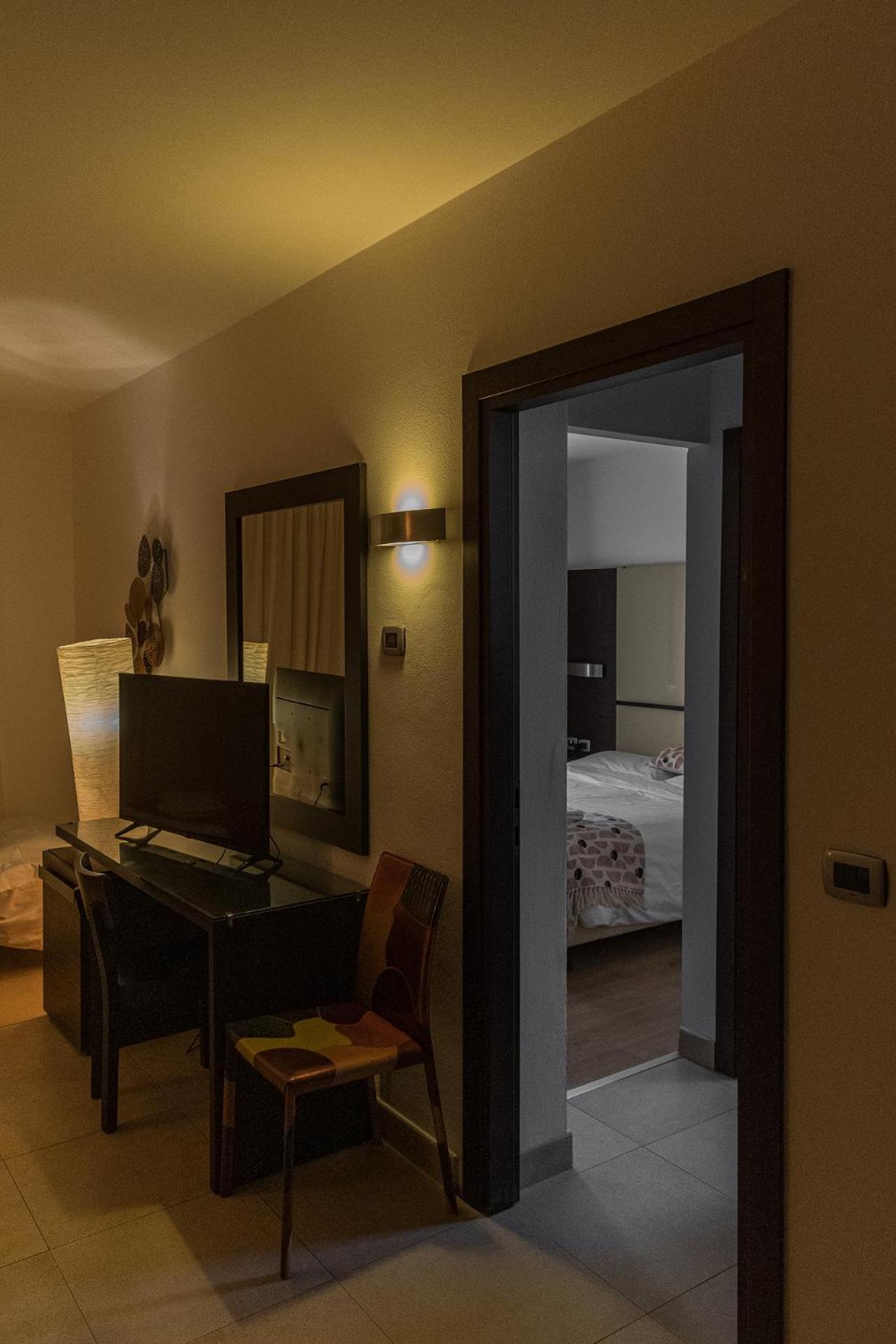 One-Bedroom Apartment - Separate Building - Photo 2