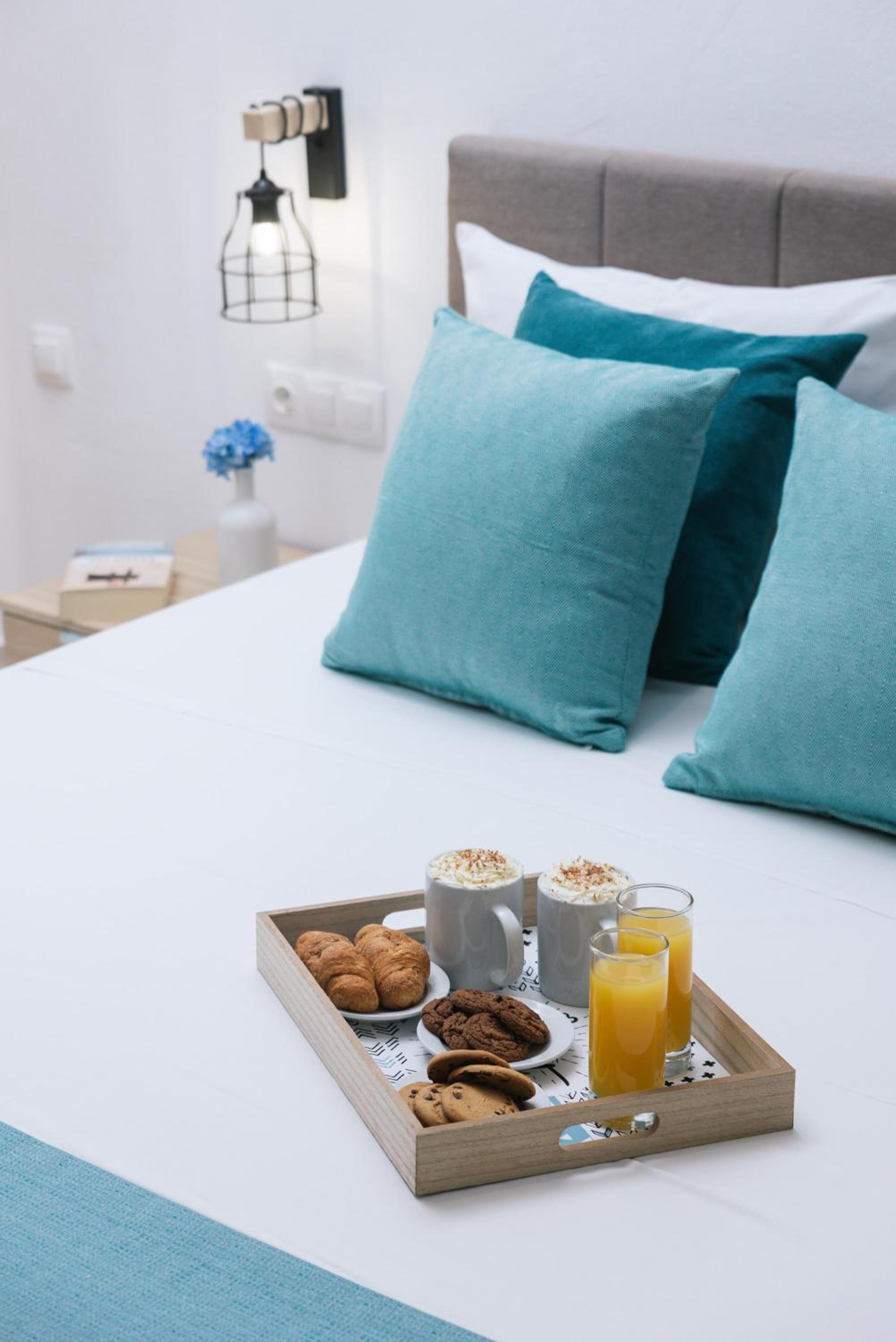 Studio Apartment with Sea View photo 2