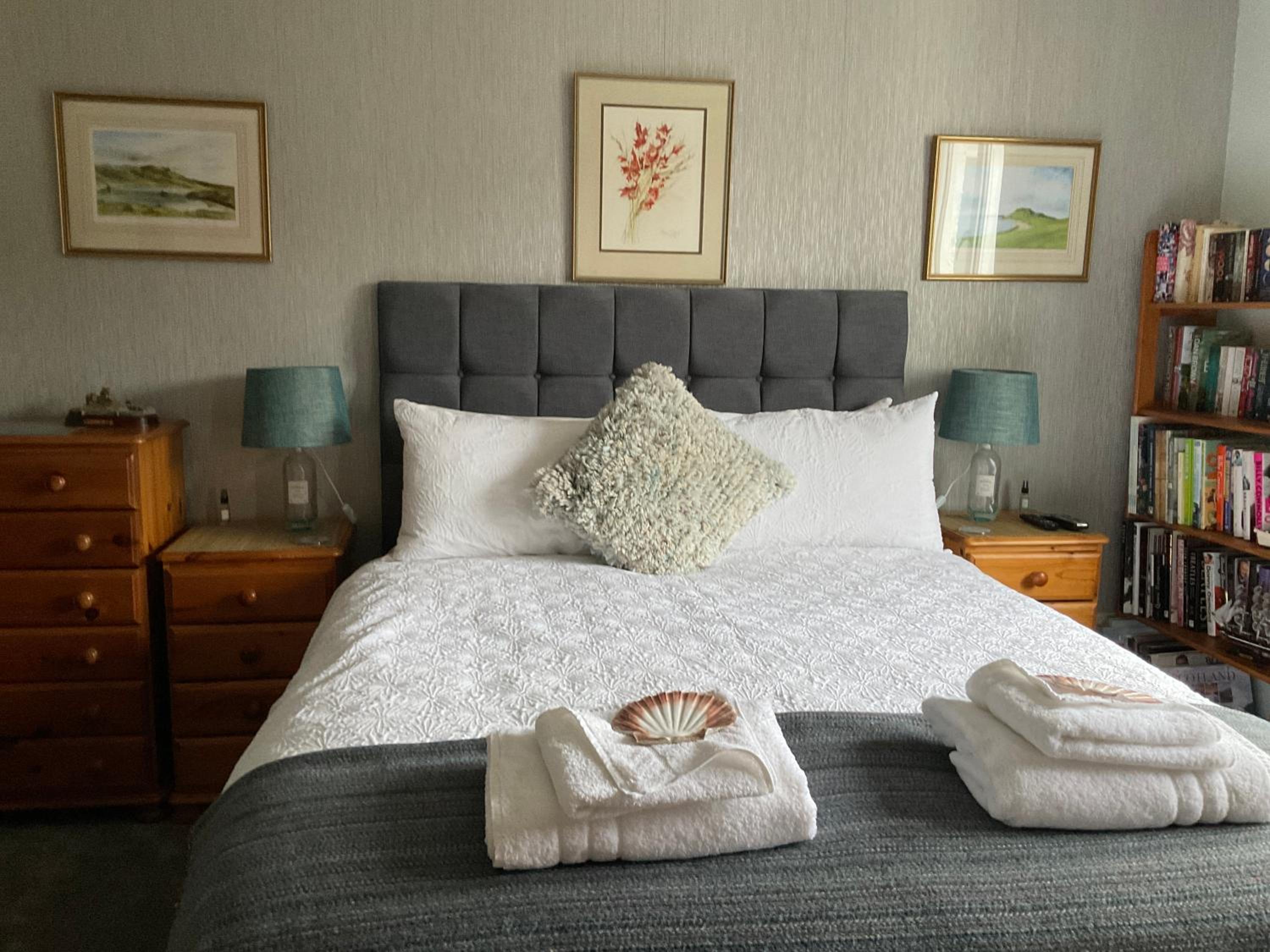 Double Room with Private Bathroom photo 3