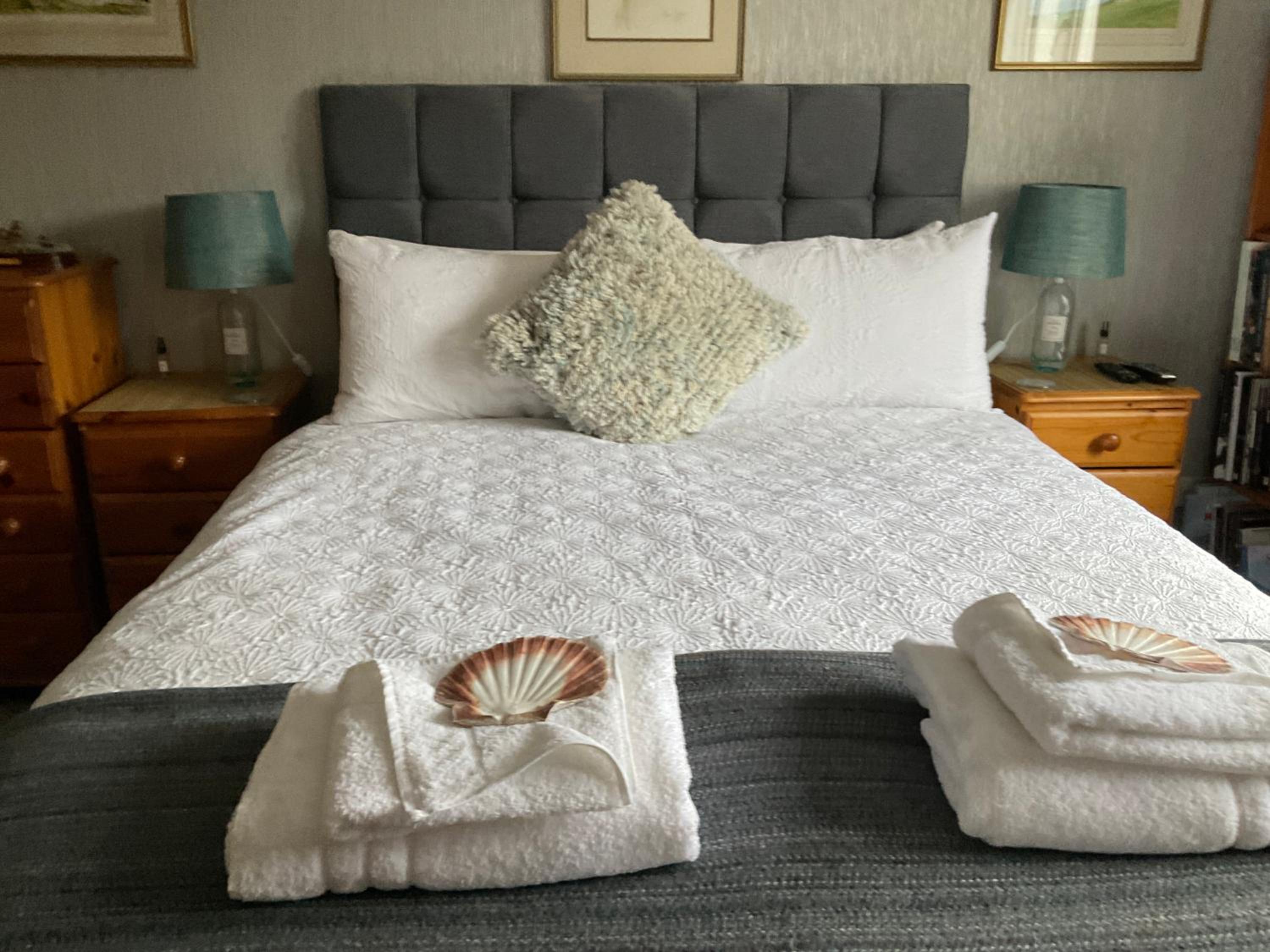 Double Room with Private Bathroom photo 2