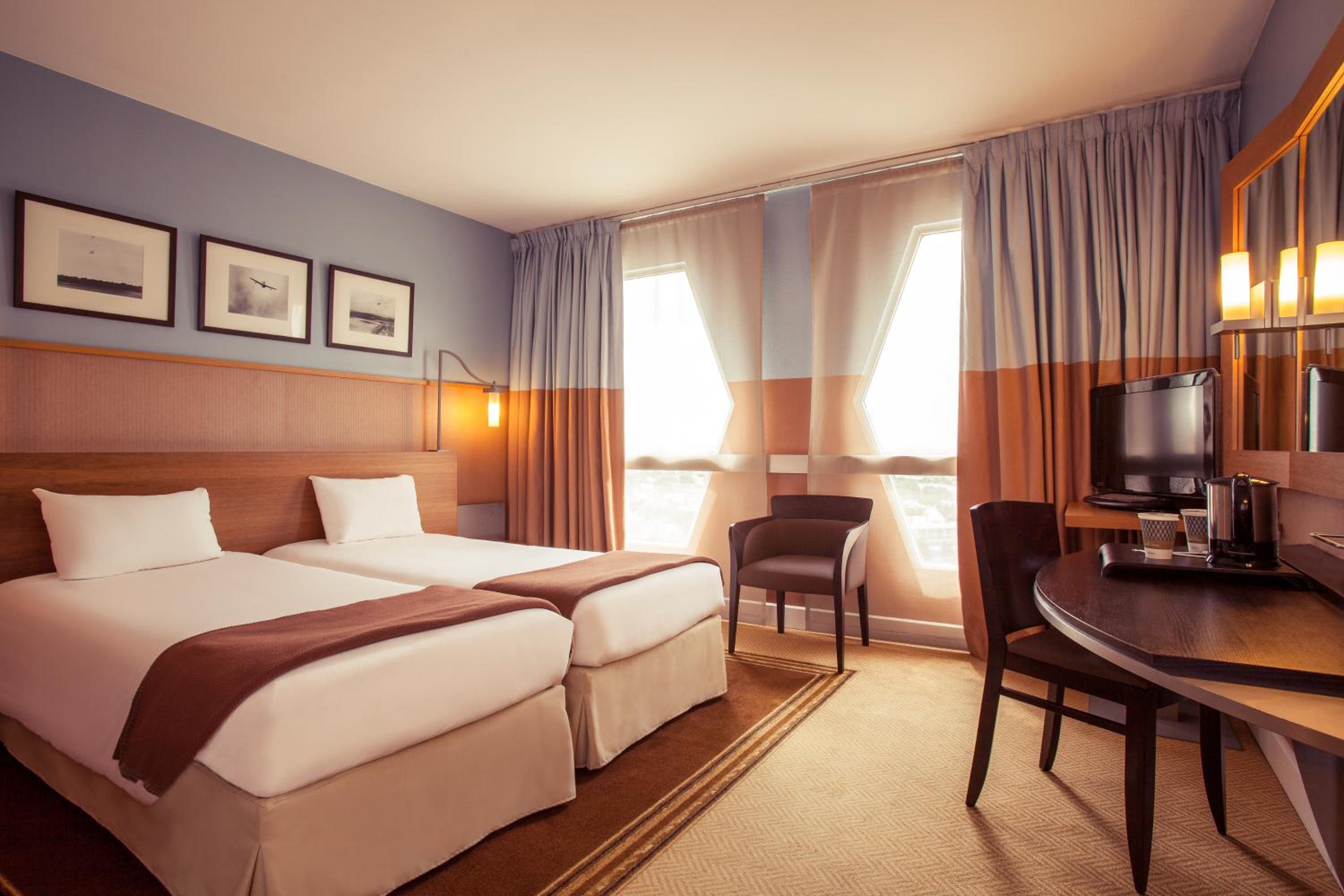 Classic Twin Room - Photo 5