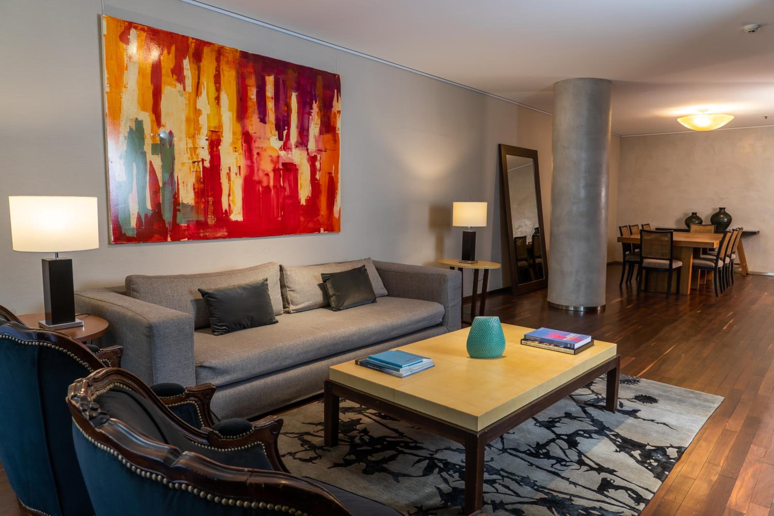 Luxury Suite