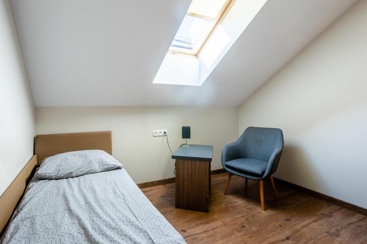 Single Room photo 1