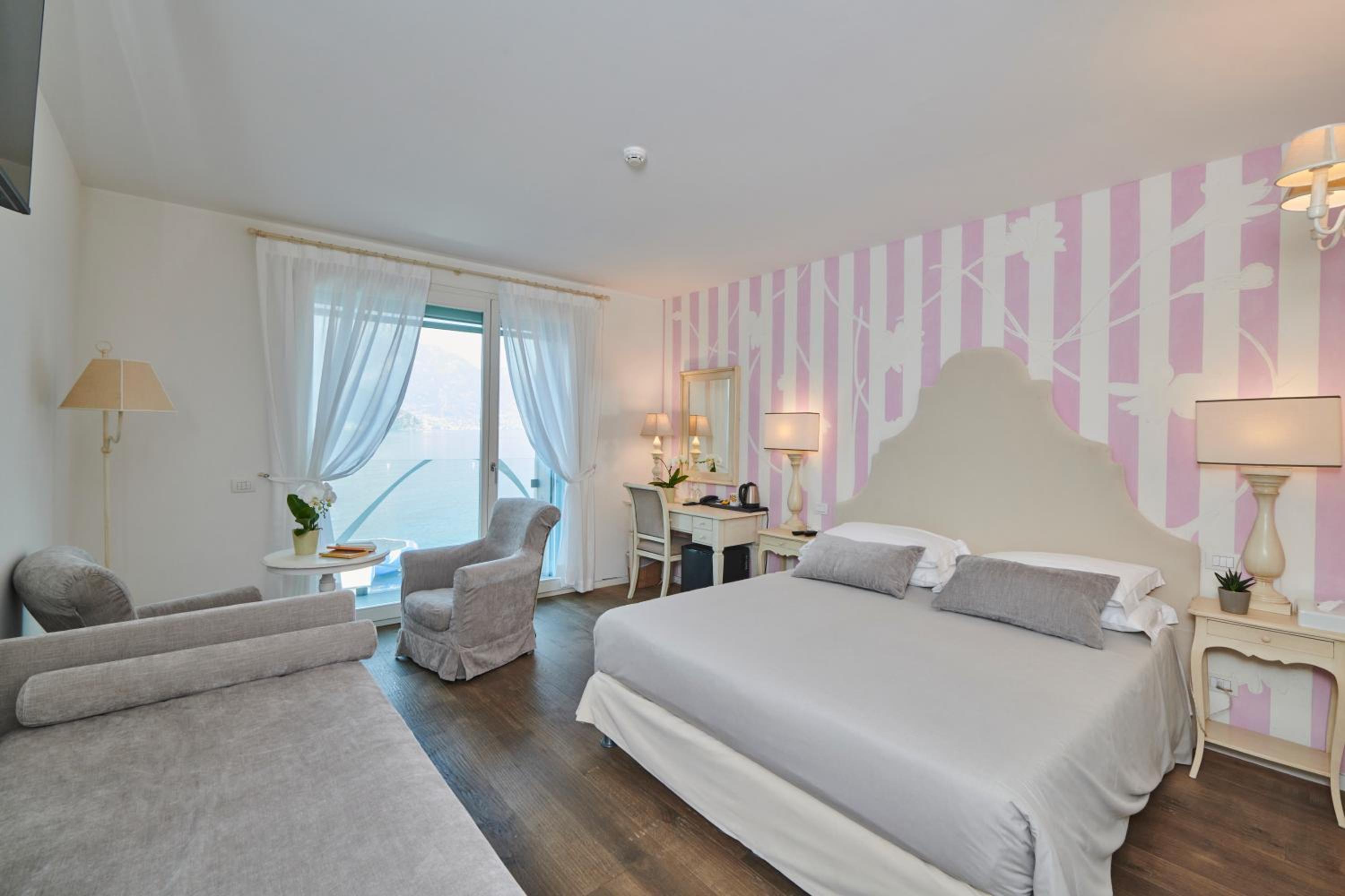 Junior Suite - Photo 11