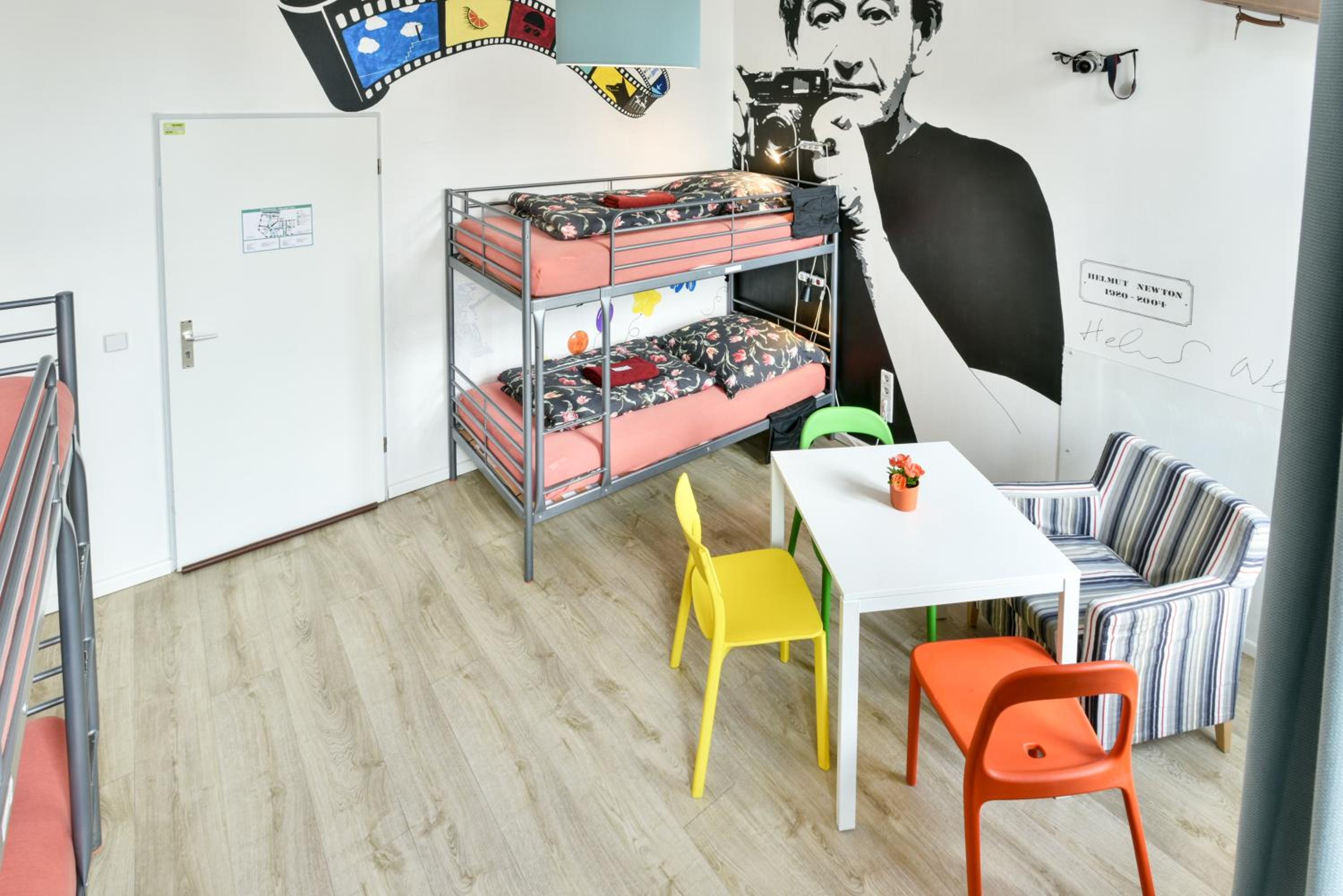 Bed in 4-Bed Mixed Dormitory Room photo 1