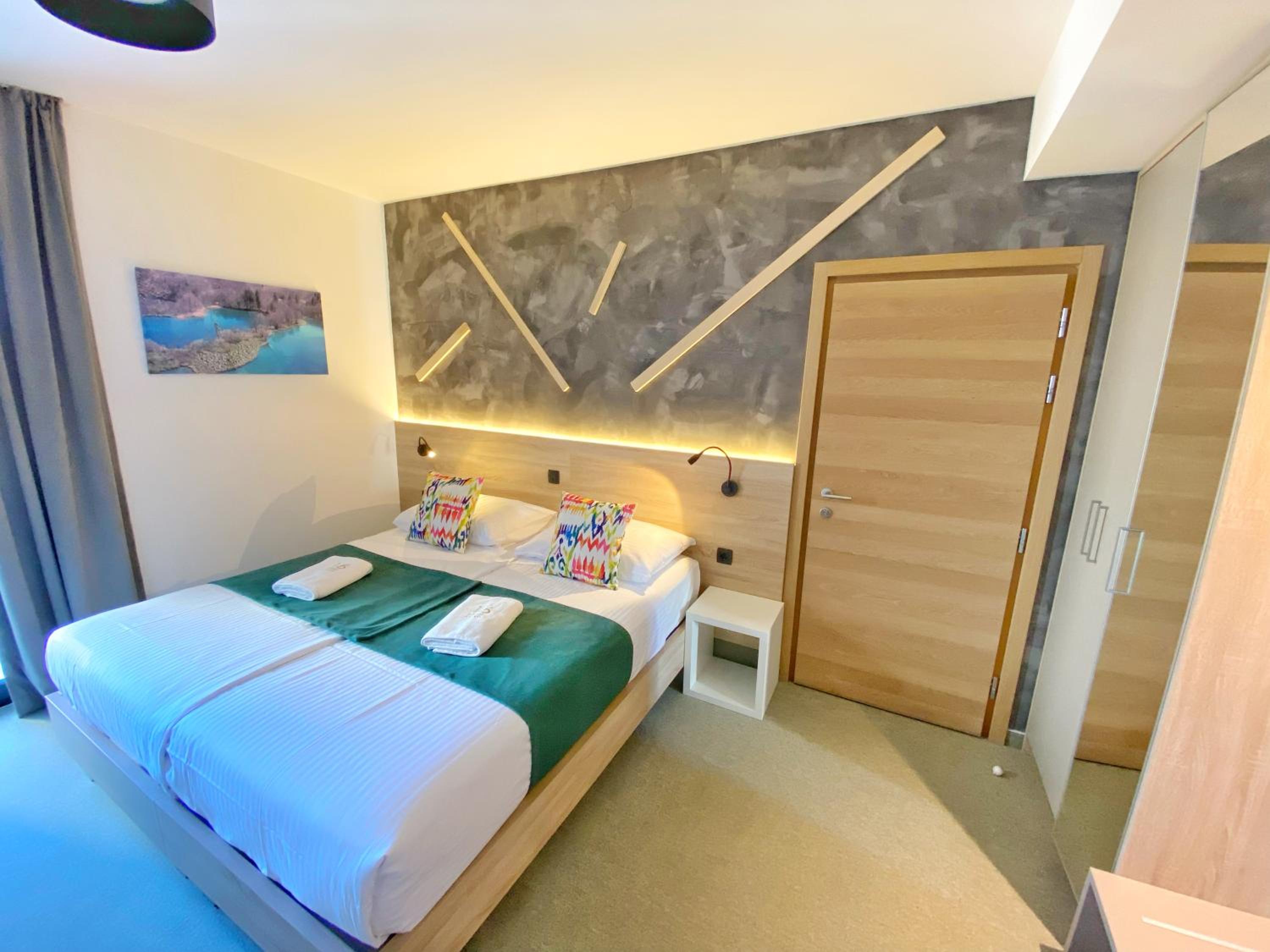 Standard Double or Twin Room photo 3