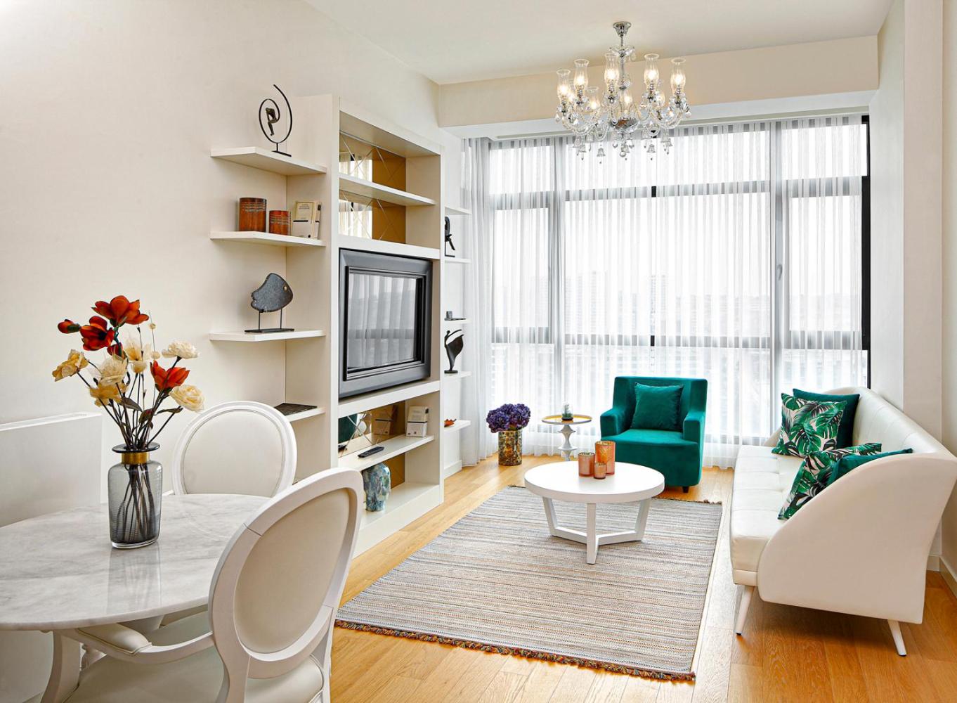 Modern One Bedroom Apartment (No A/C) photo 1