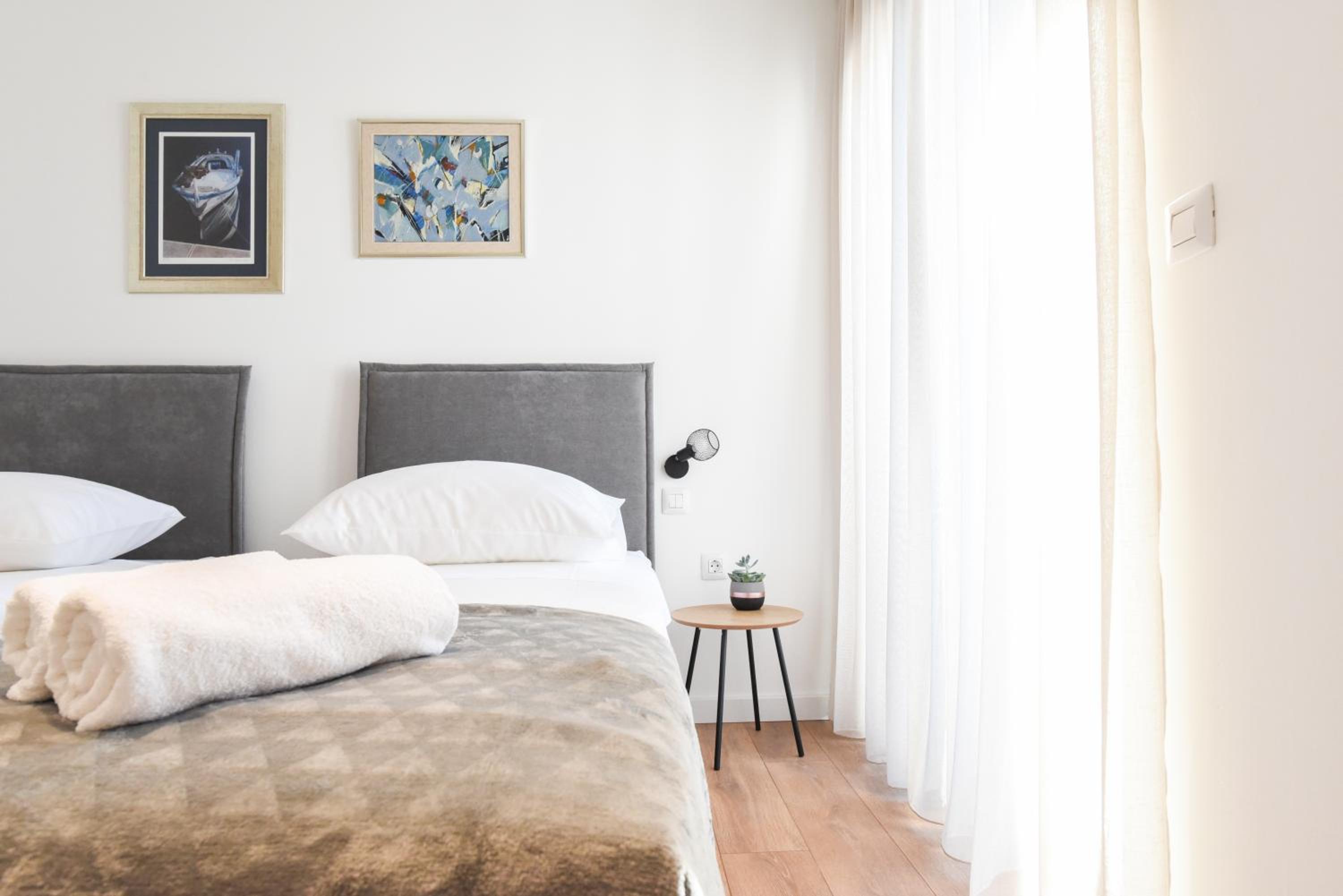 Three-Bedroom Apartment - Photo 18