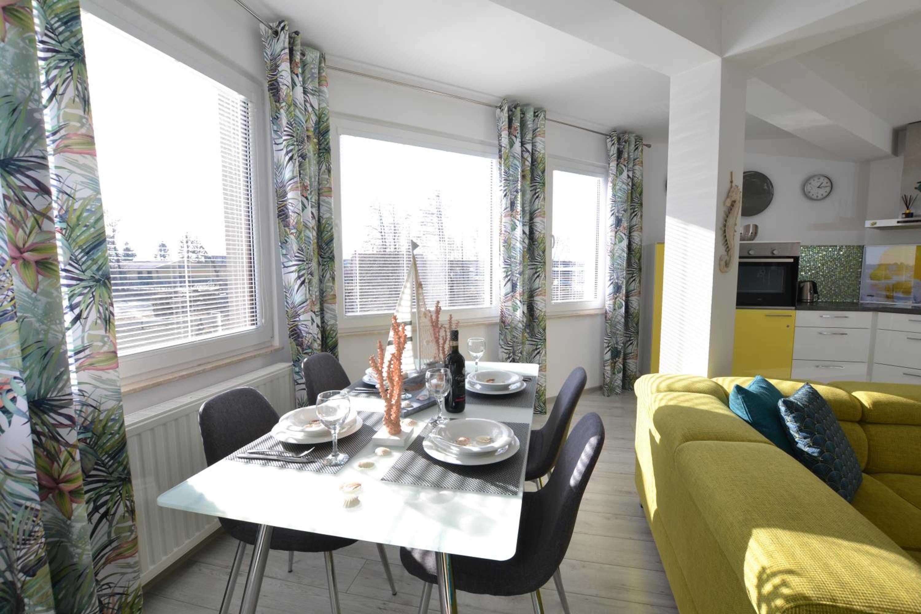 One-Bedroom Apartment - Photo 7