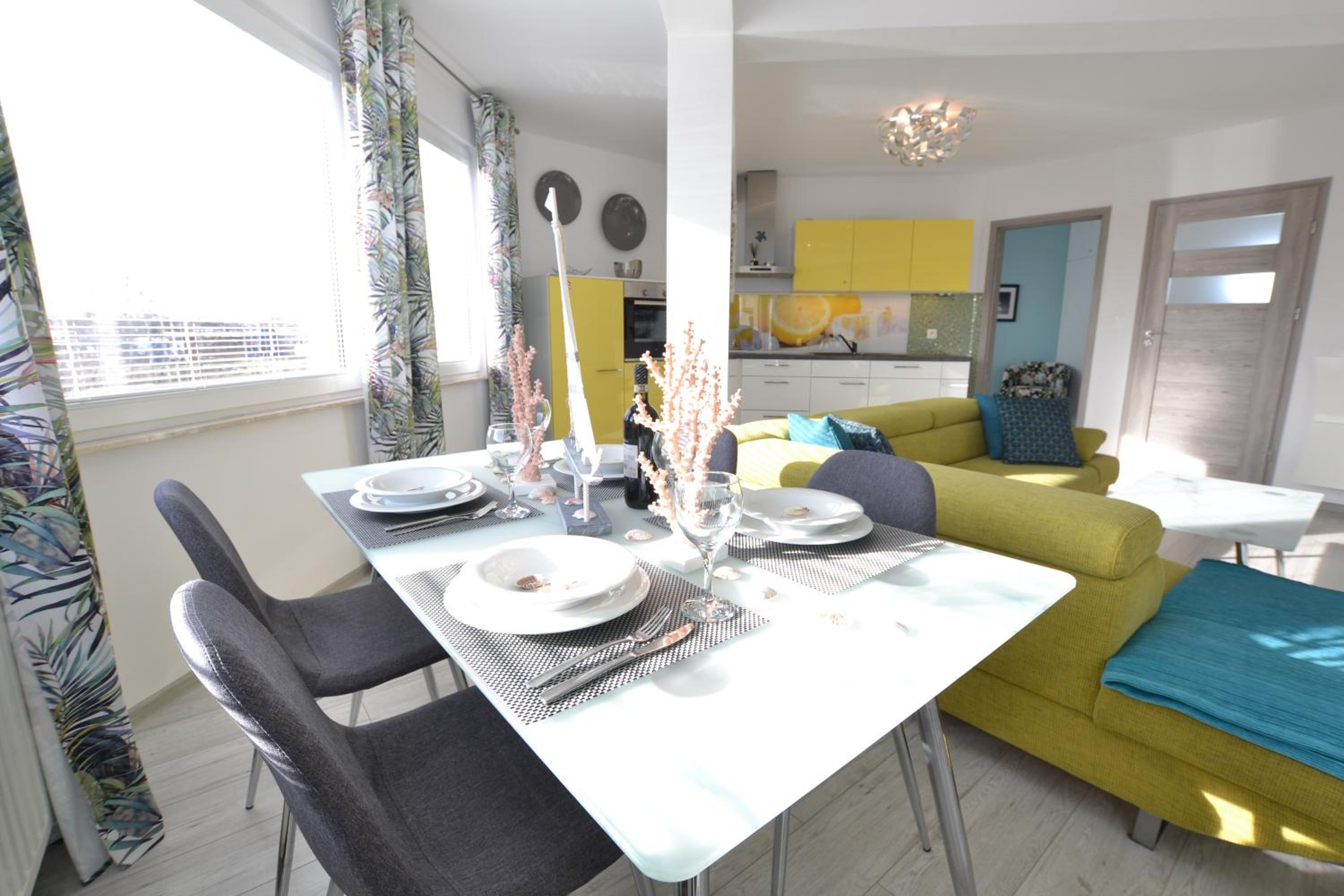 One-Bedroom Apartment - Photo 9