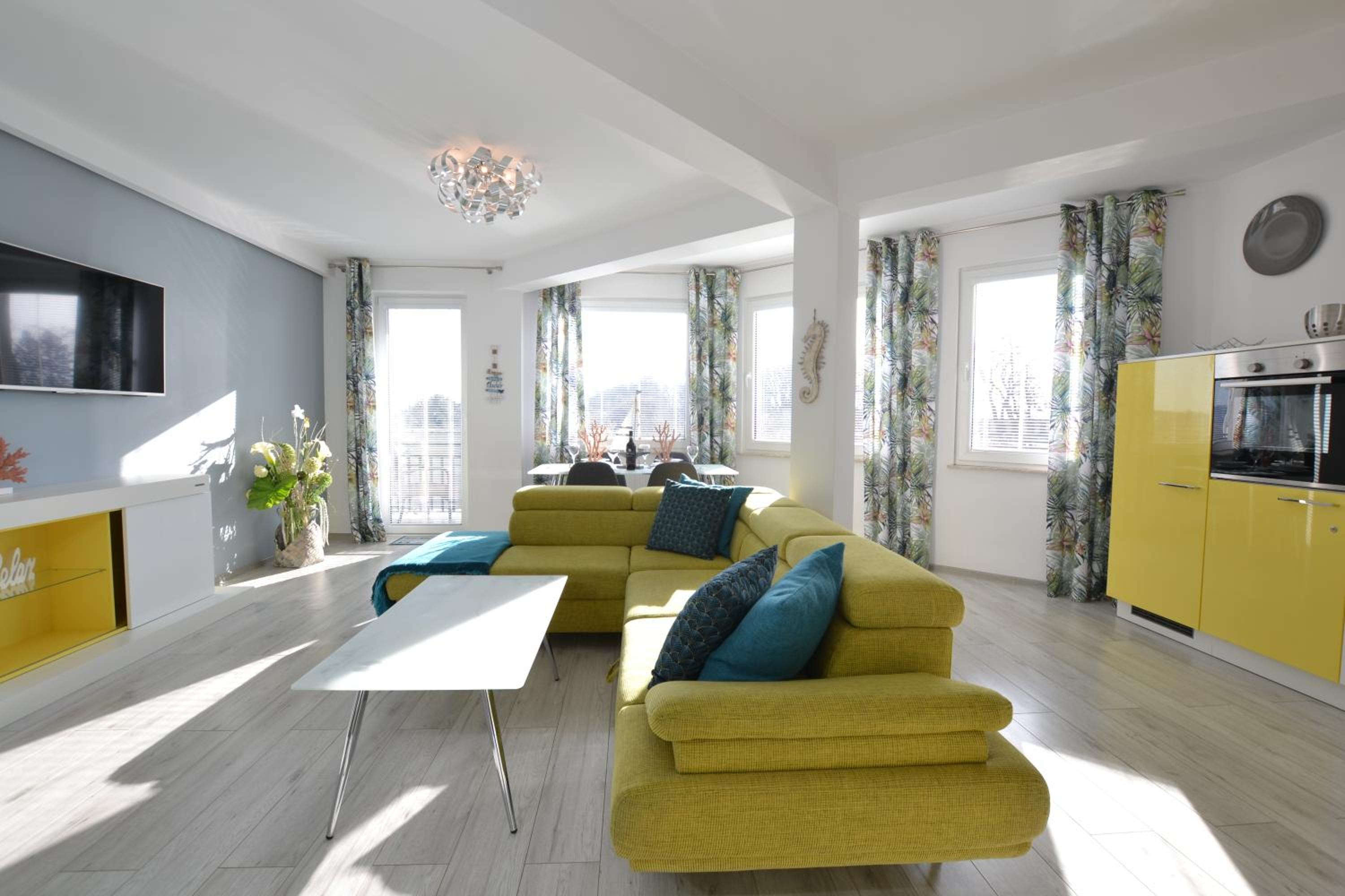 One-Bedroom Apartment - Photo 13