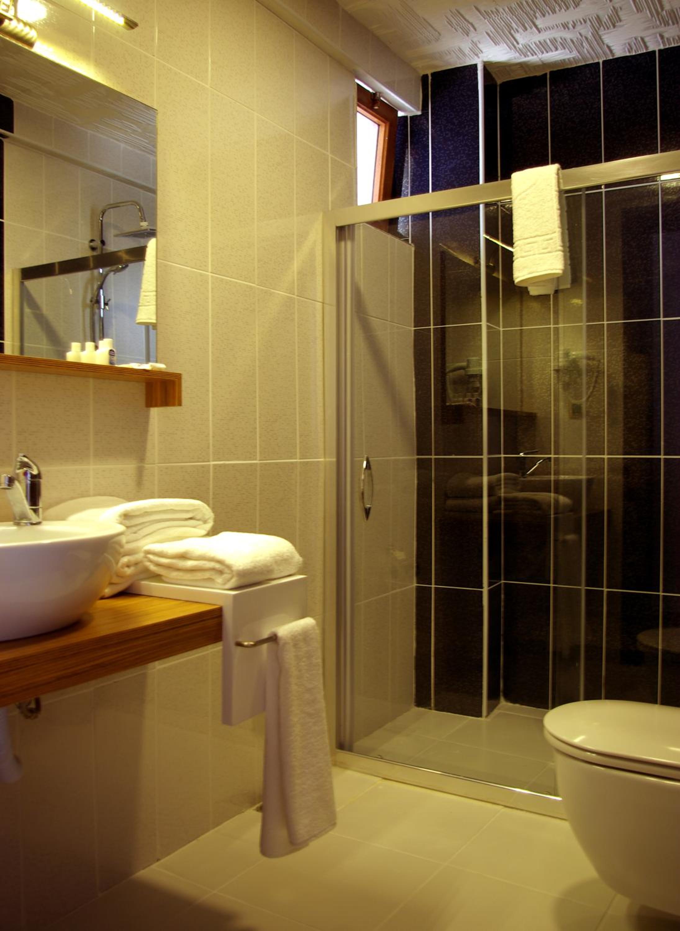 Standard Triple Room with Sea View photo 3