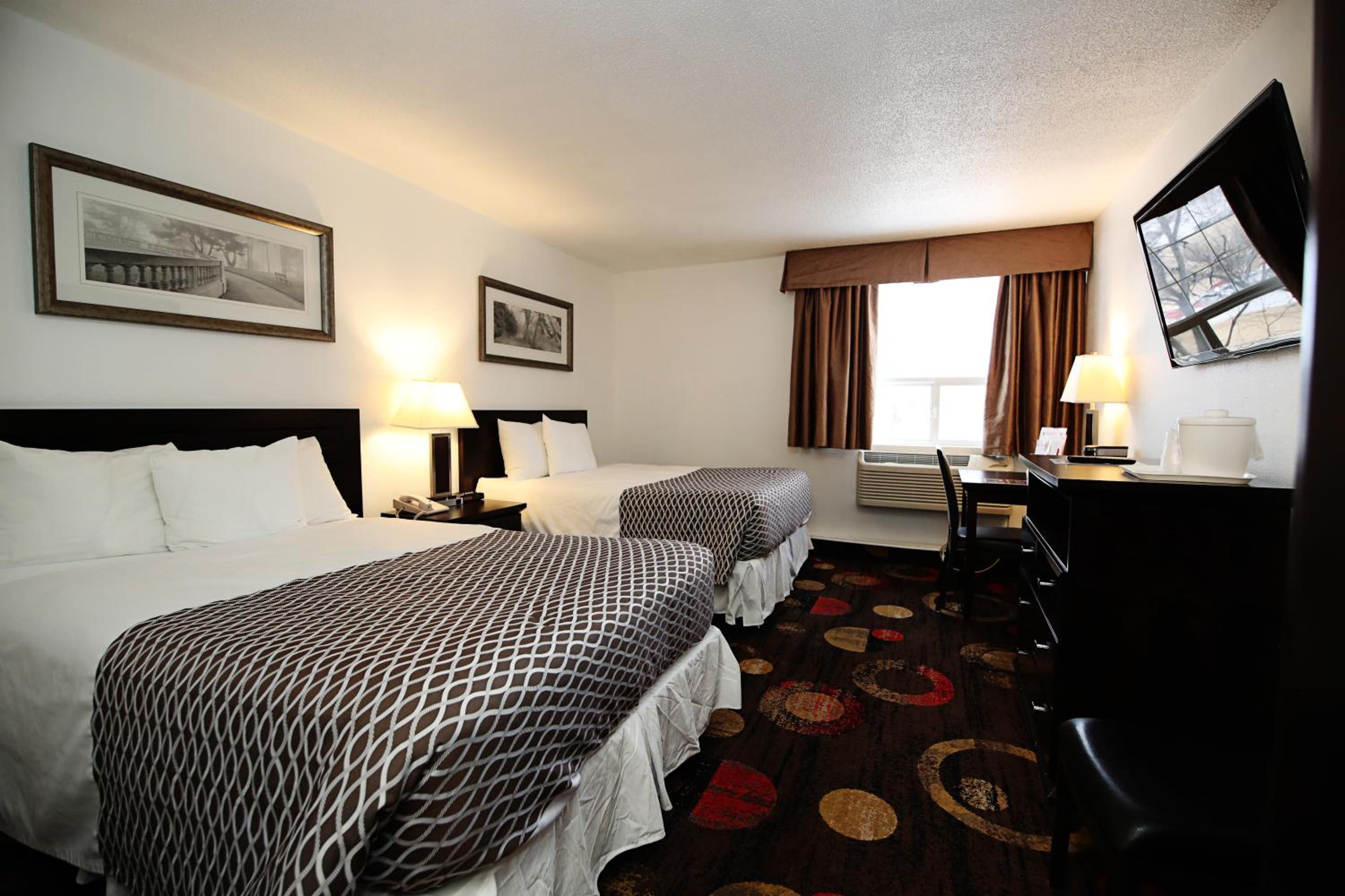 Deluxe Double Room with Kitchenette photo 1