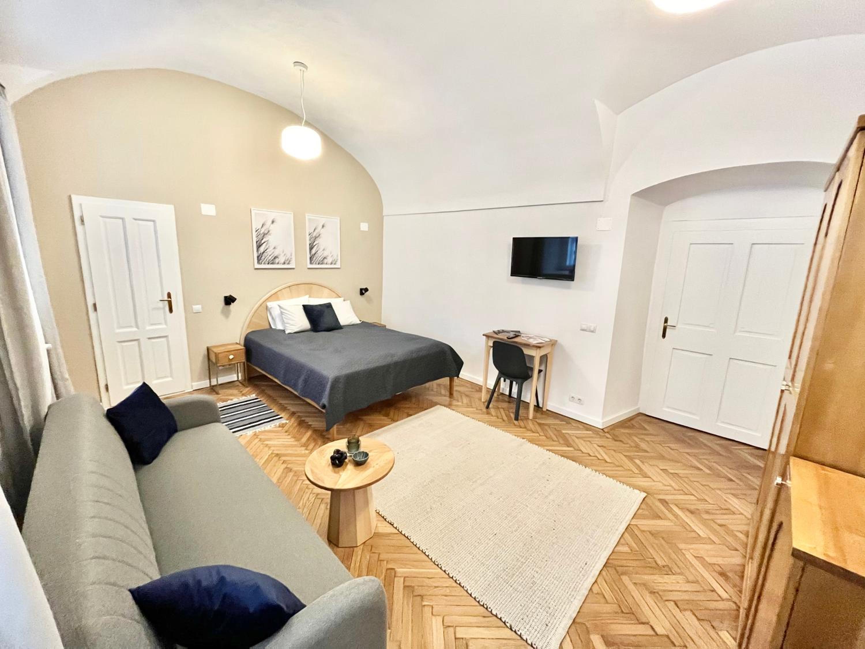 Standard Double Room - Photo 1