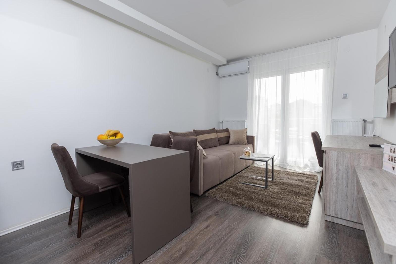 Apartment with Terrace
