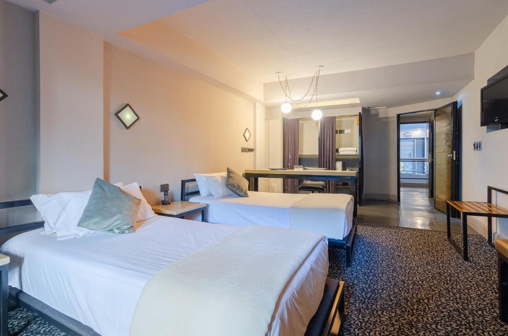 Superior Twin Room photo 2
