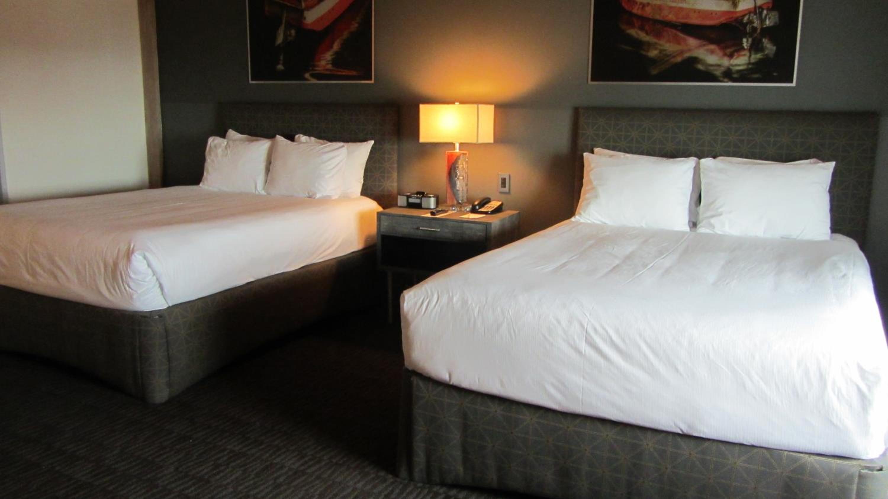 Harbor House Hotel and Marina at Pier 21, Photo 3