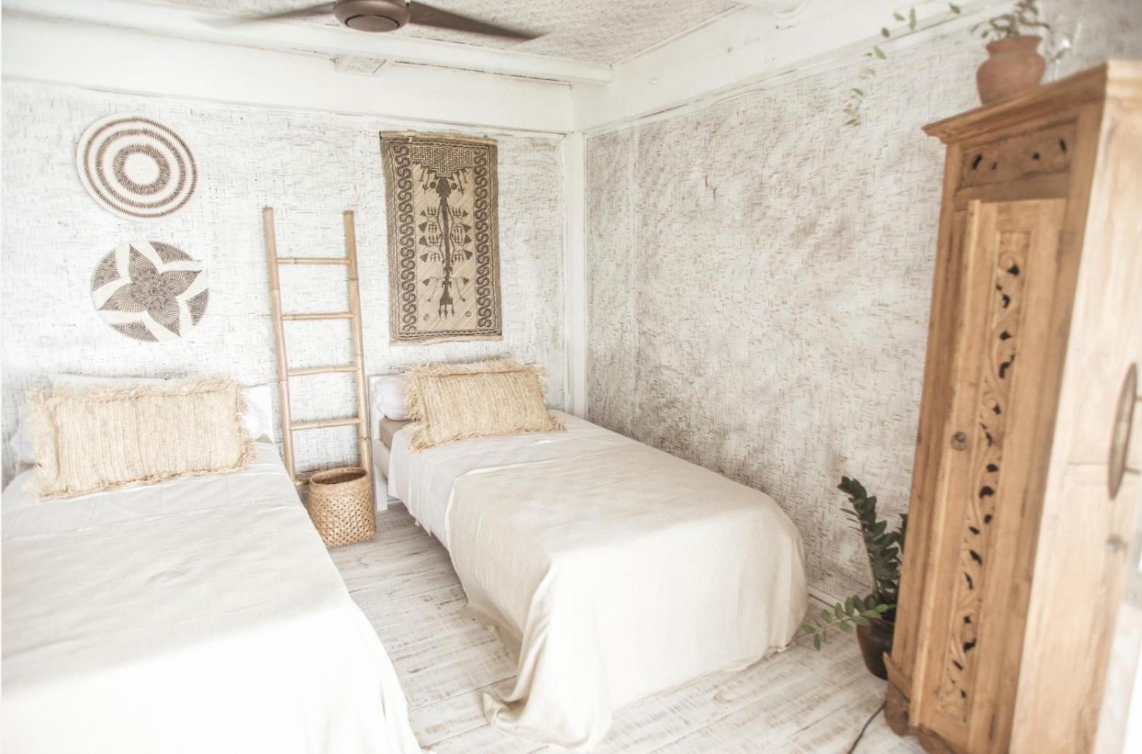 Single Bed in Twin Dorm with shared and Mixed Room