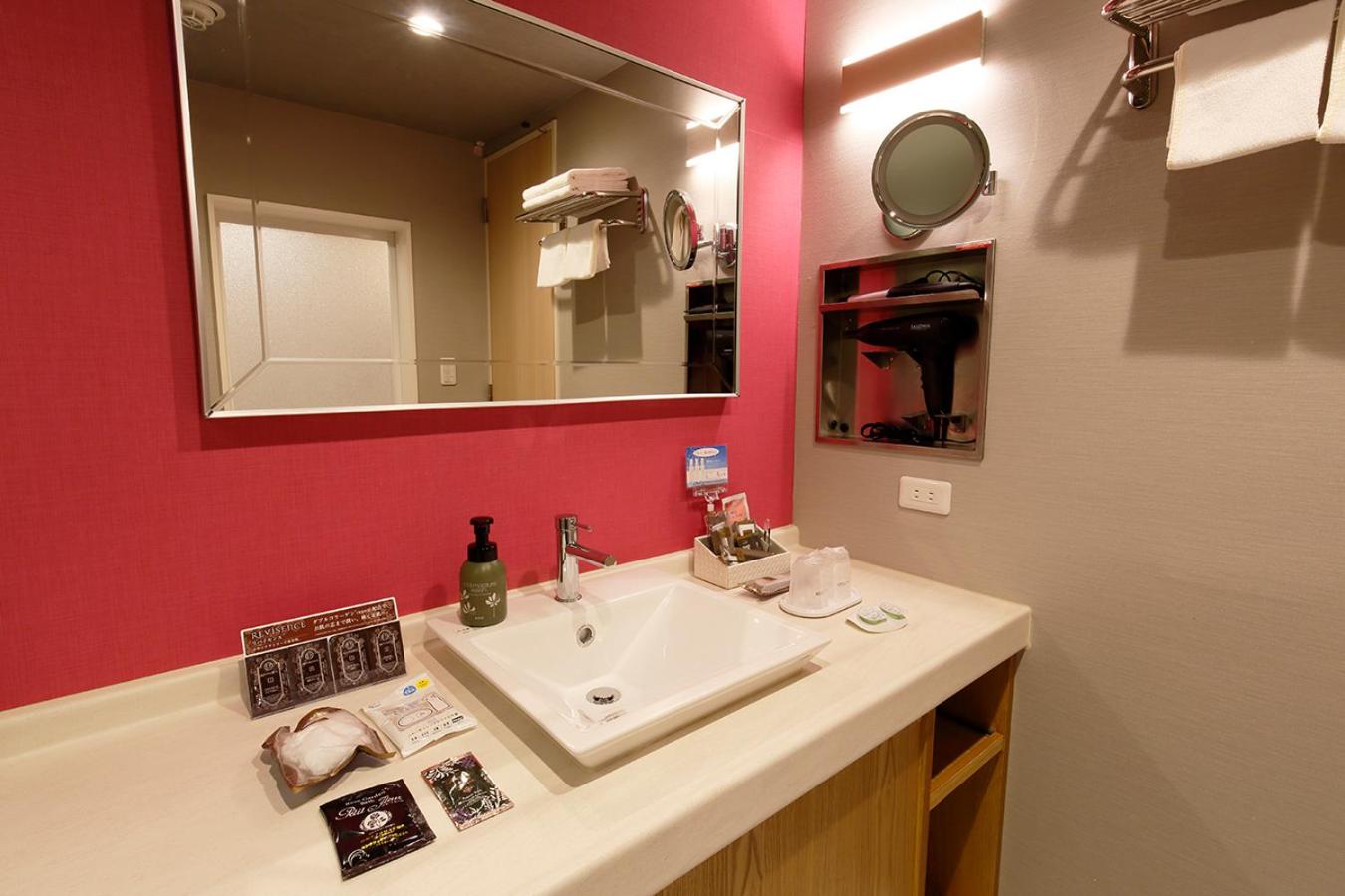 Economy Double Room - Photo 4