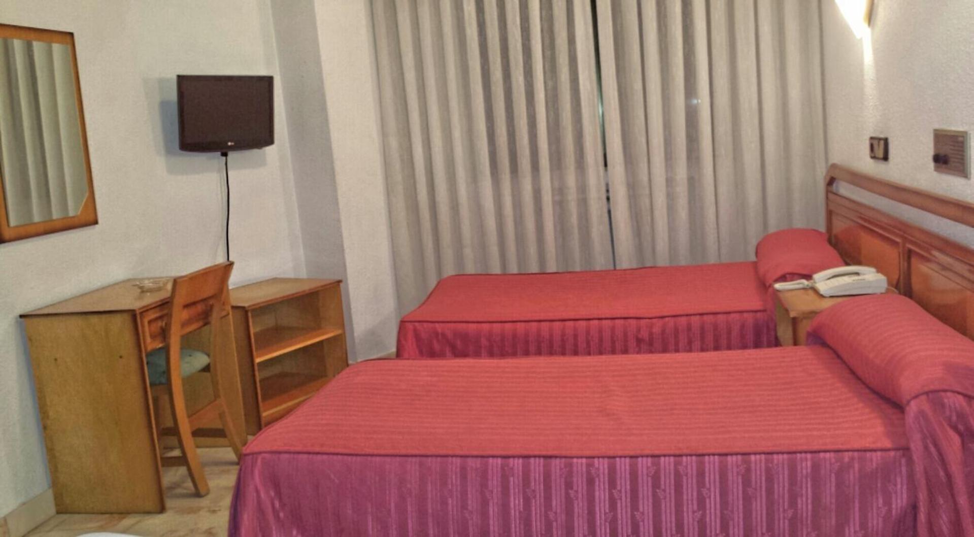 Single Room photo 2
